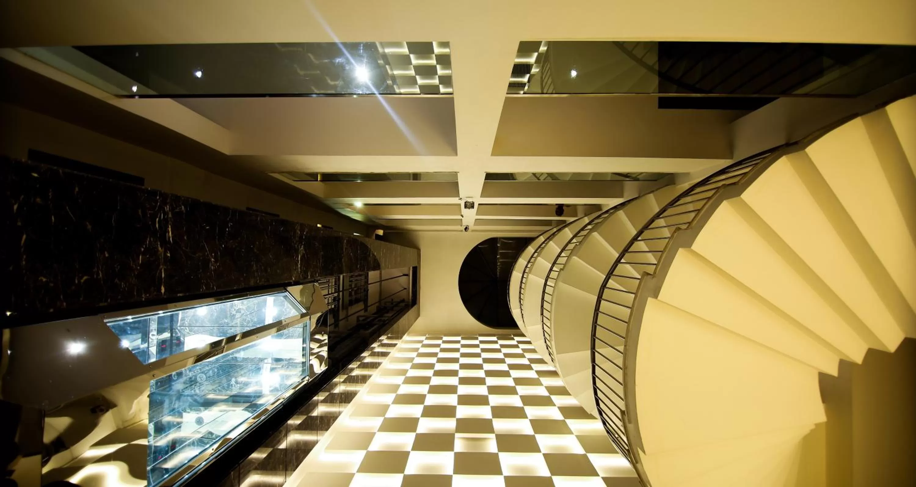 Area and facilities in Hotel The Prime Balaji Deluxe, City Centre, With Free Airport Pickup