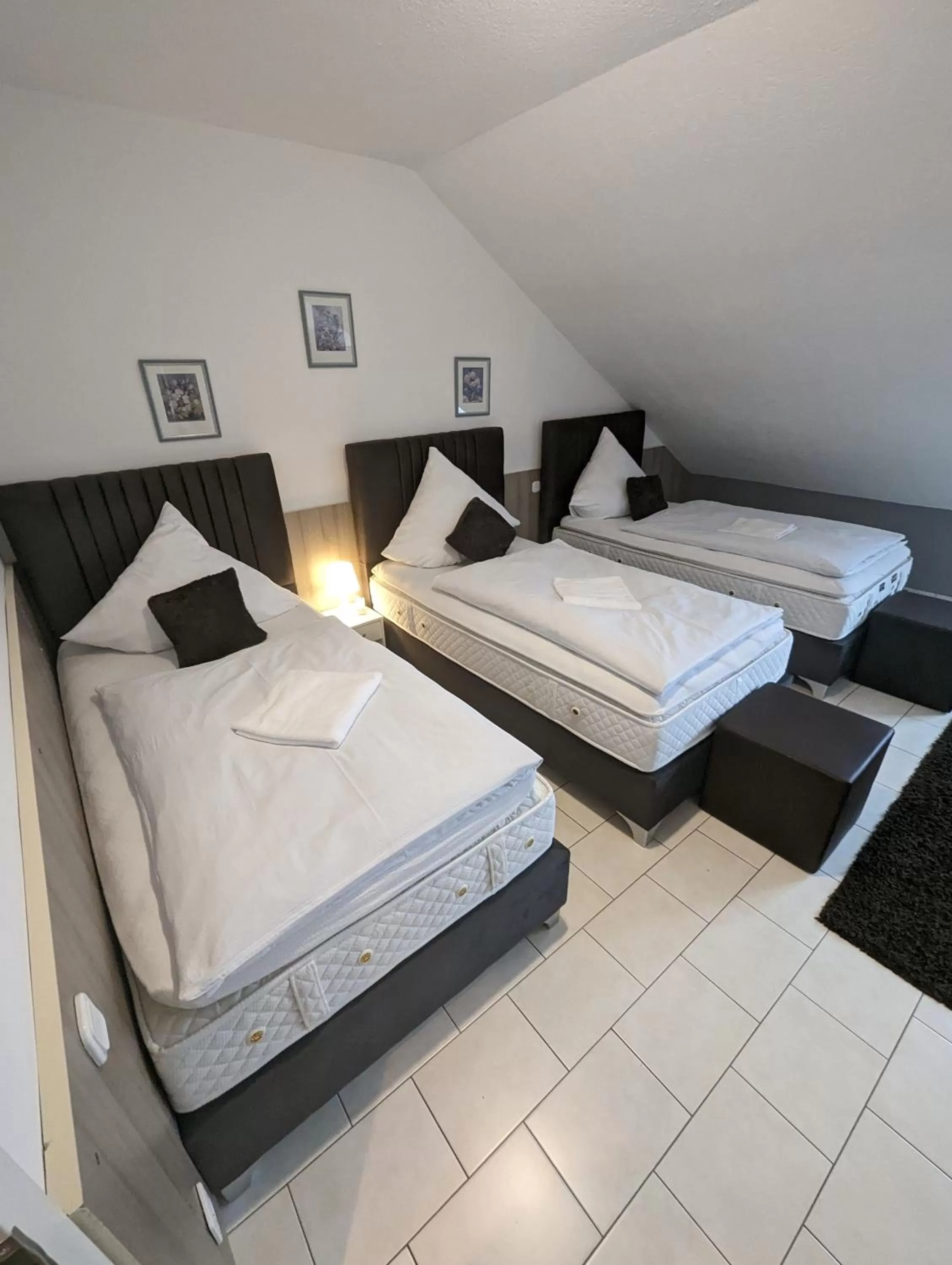 Bed in Hotel Eiserner Anton