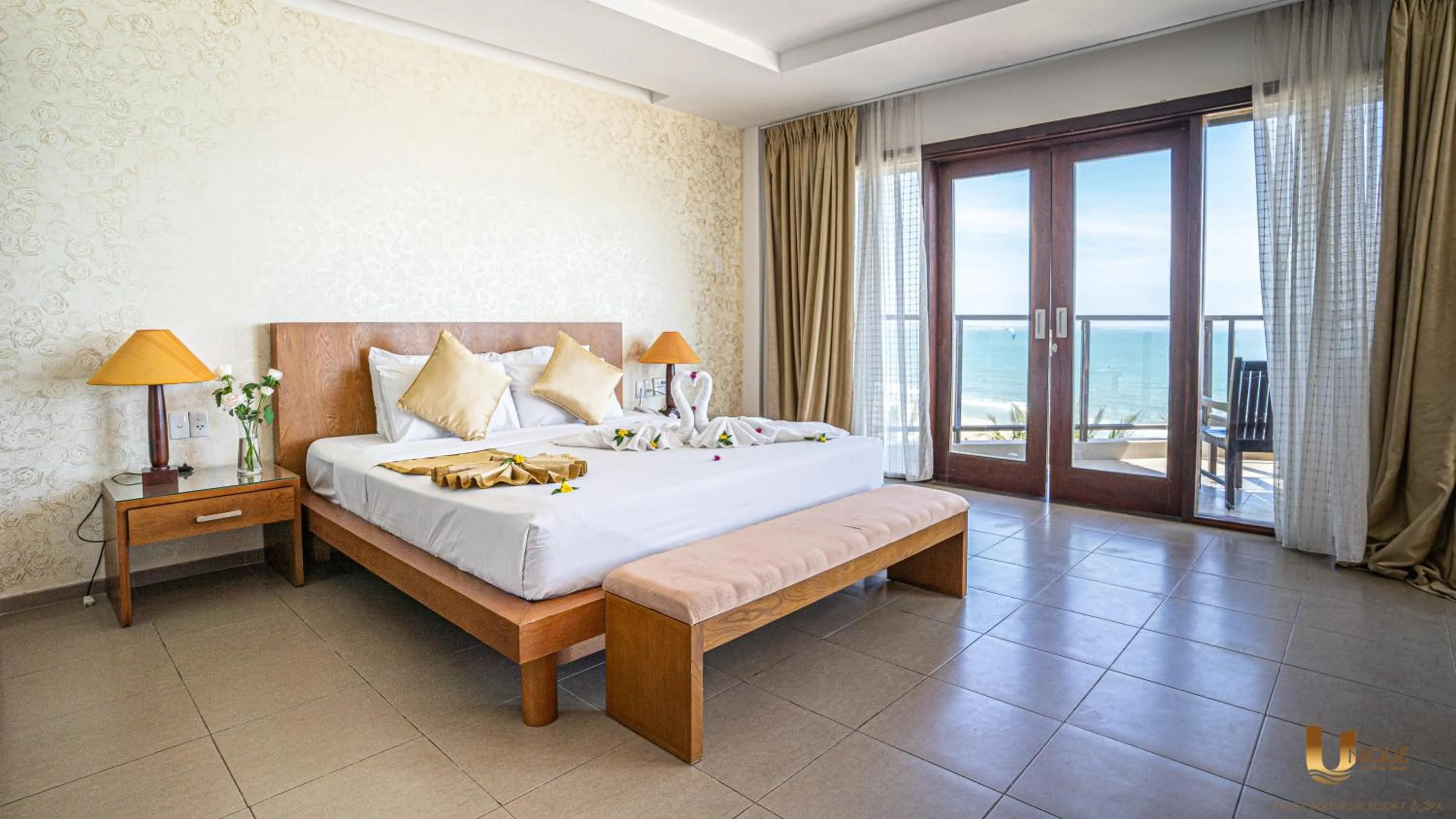 Bed in Unique Mui Ne Resort and Spa