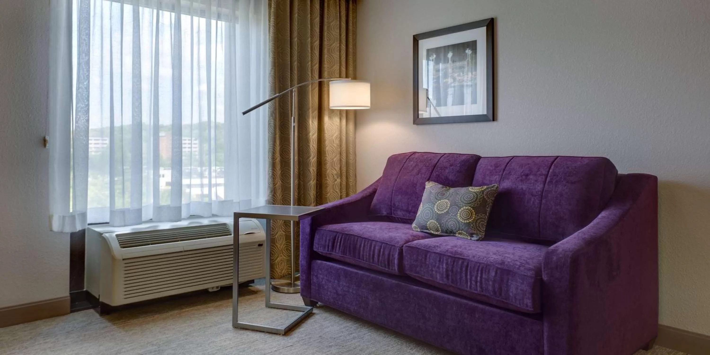 Living room in Hampton Inn & Suites - Knoxville Papermill Drive, TN