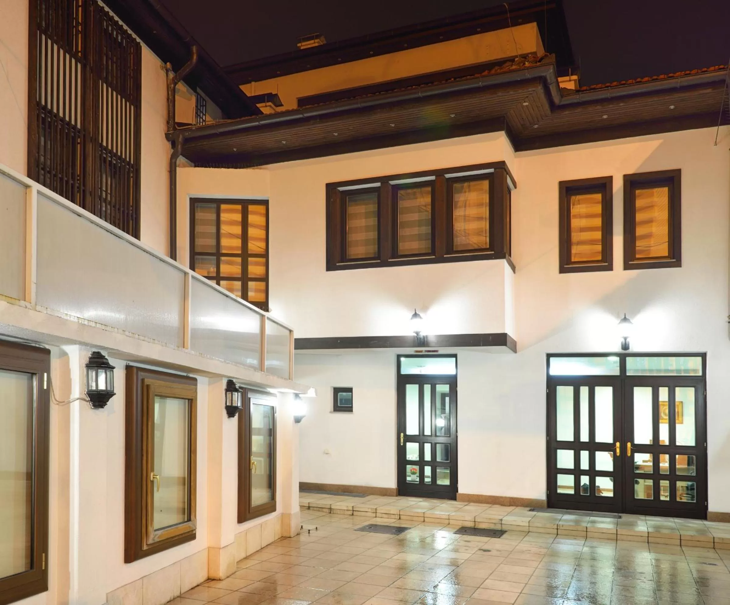 Facade/entrance in Hotel Corner