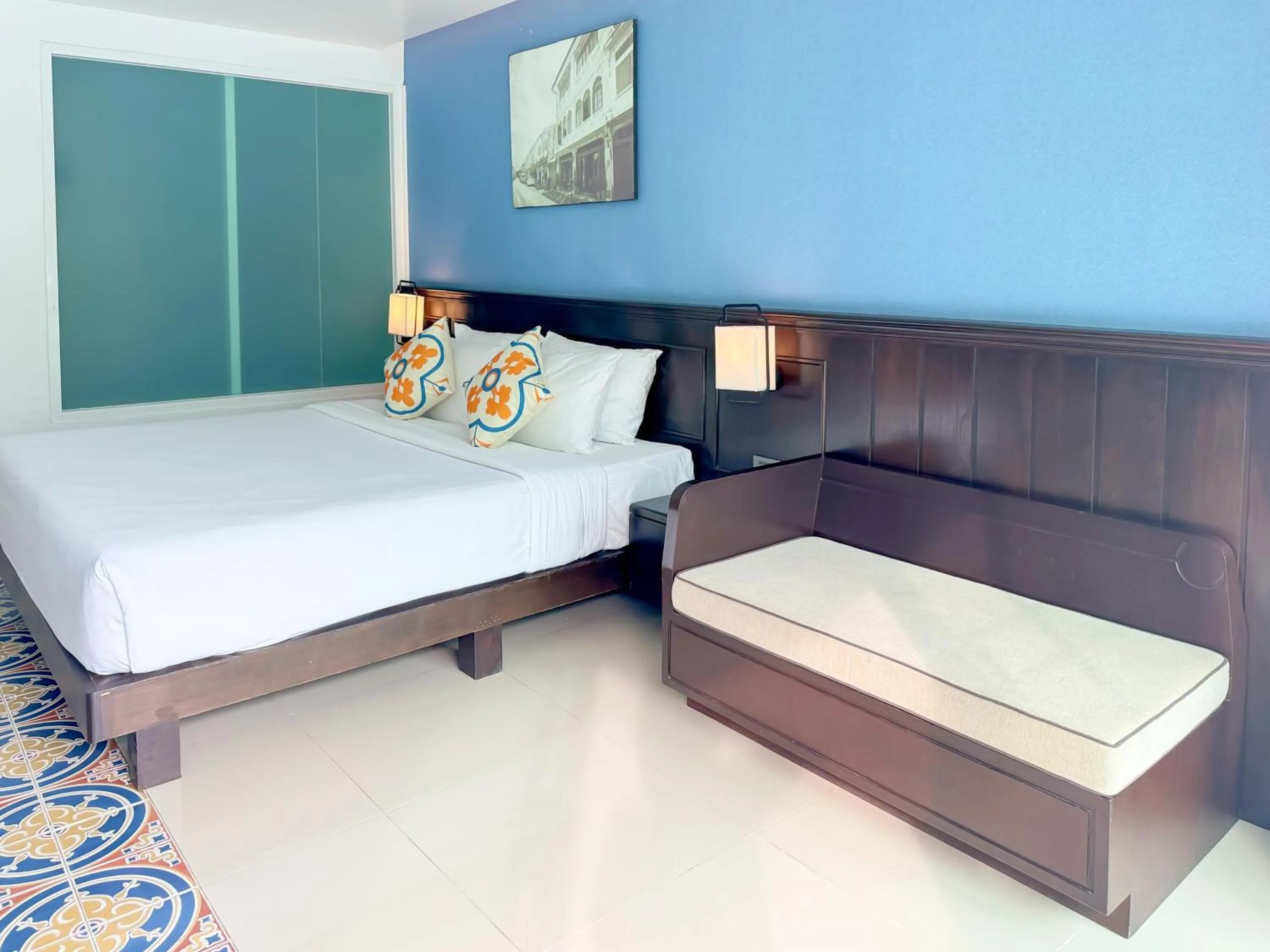 Bed in Grand Supicha City Hotel