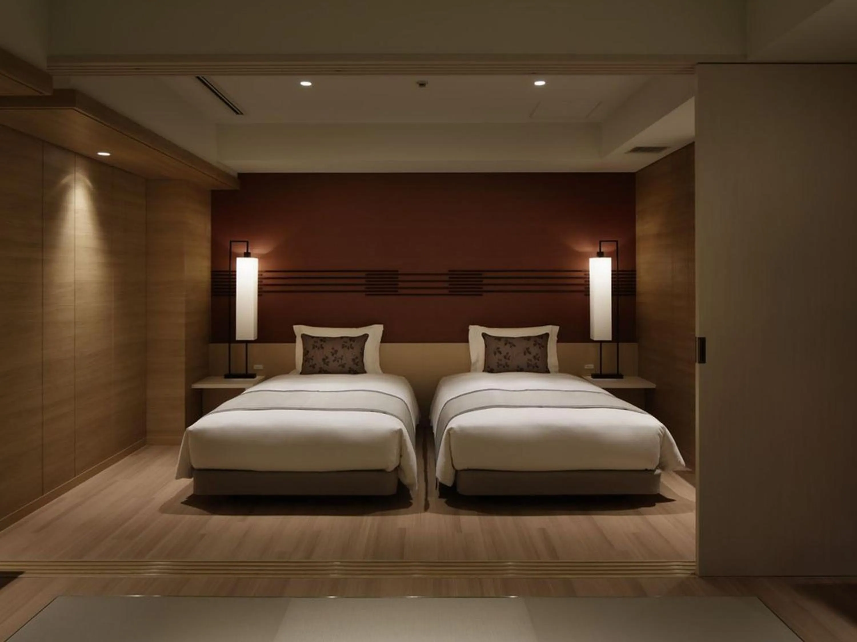 Bedroom, Bed in Kobe Minato Onsen Ren