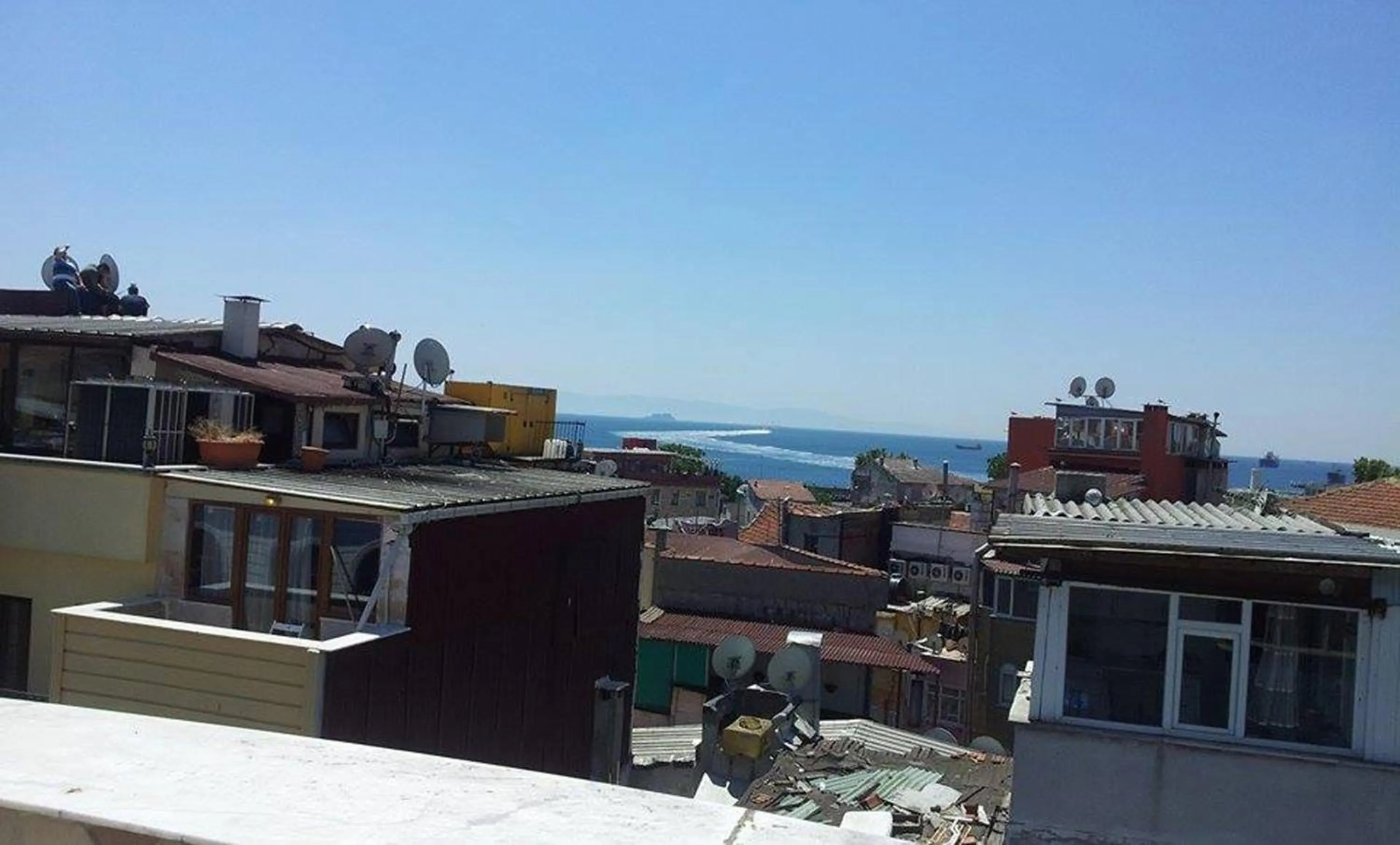 Day in Hotel Grand Mark