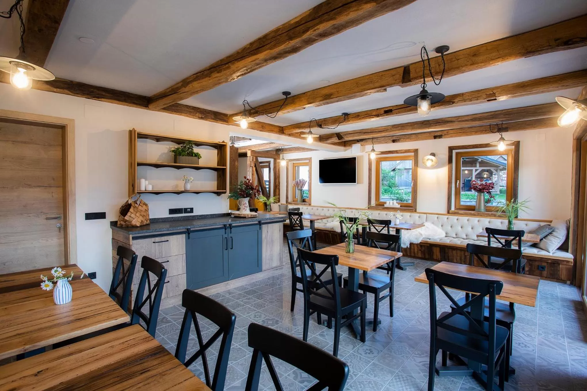 Breakfast, Restaurant/Places to Eat in House Troha