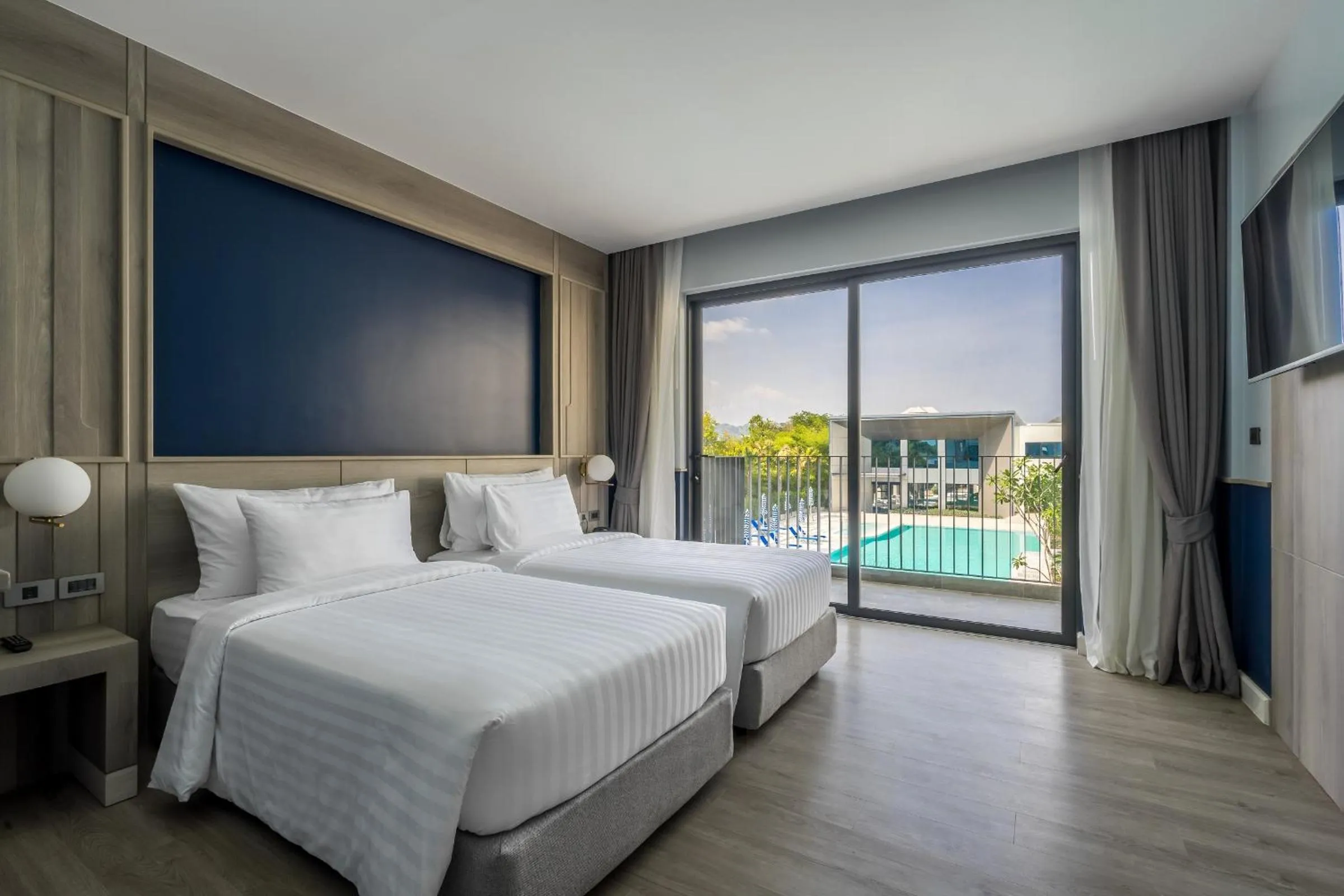 View (from property/room), Bed in Seabed Grand Hotel Phuket - SHA Extra Plus