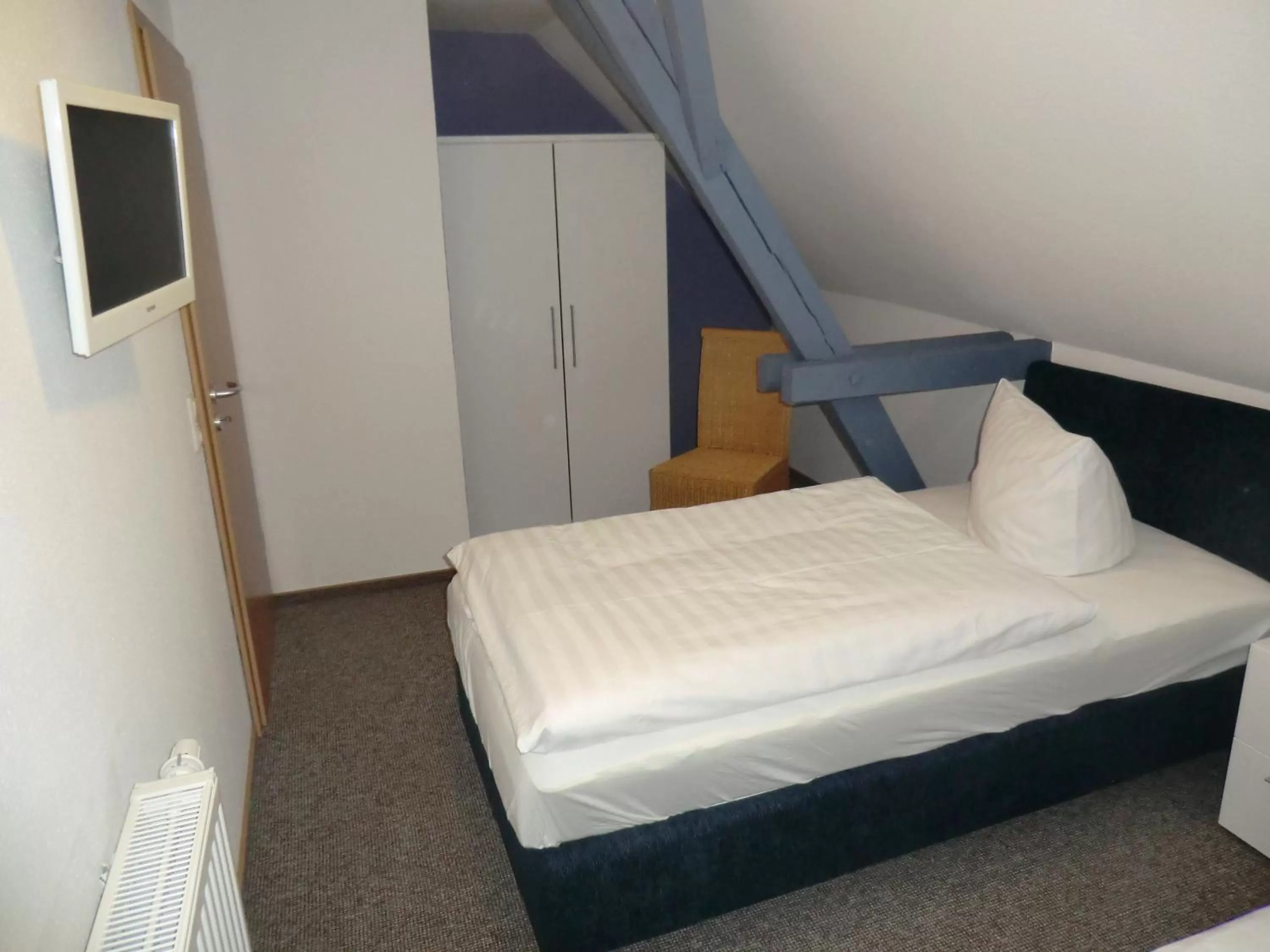 Bedroom, Bed in Hotel Pension Am Hafen