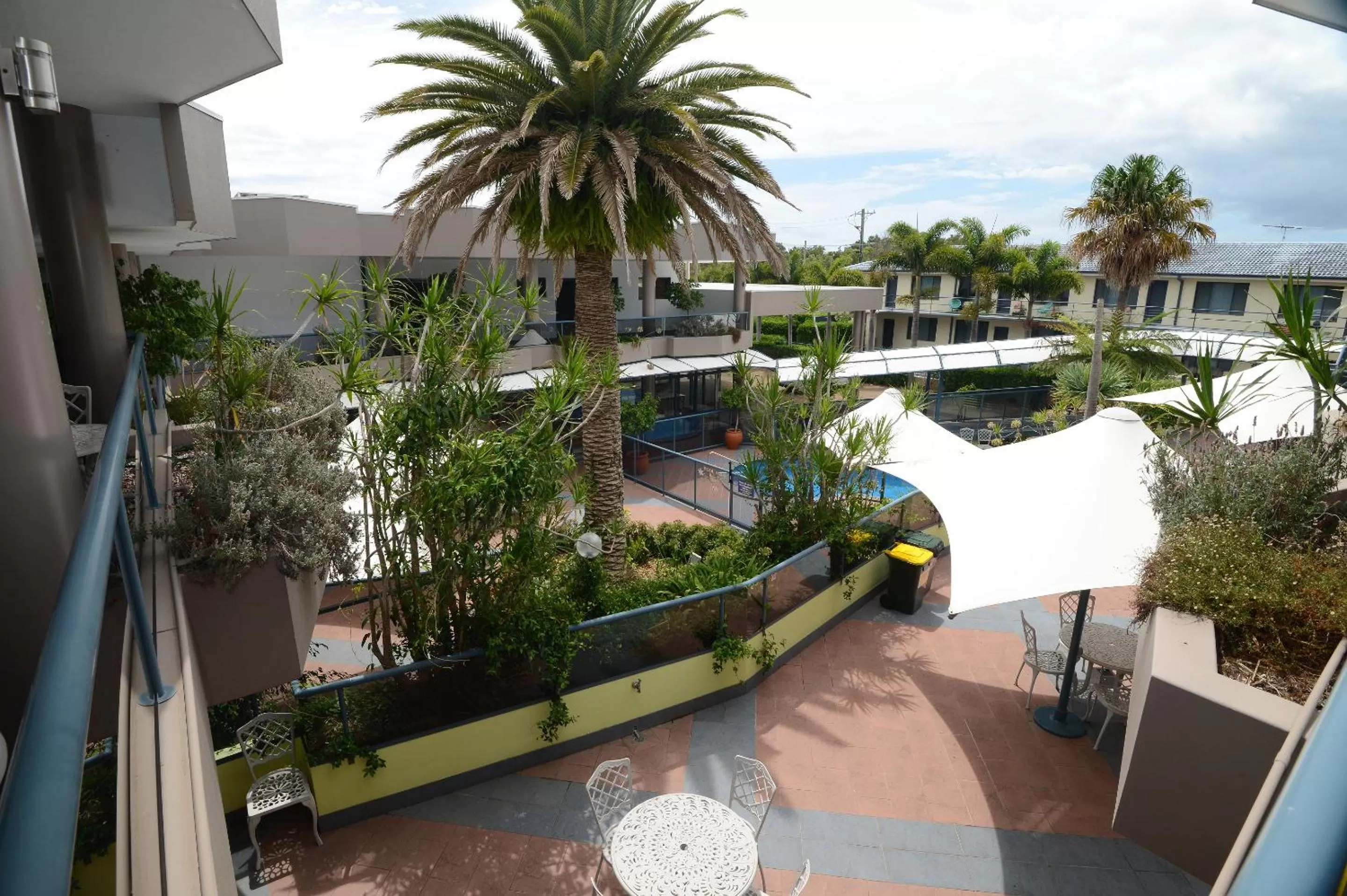 Property building in Rockpool Motor Inn