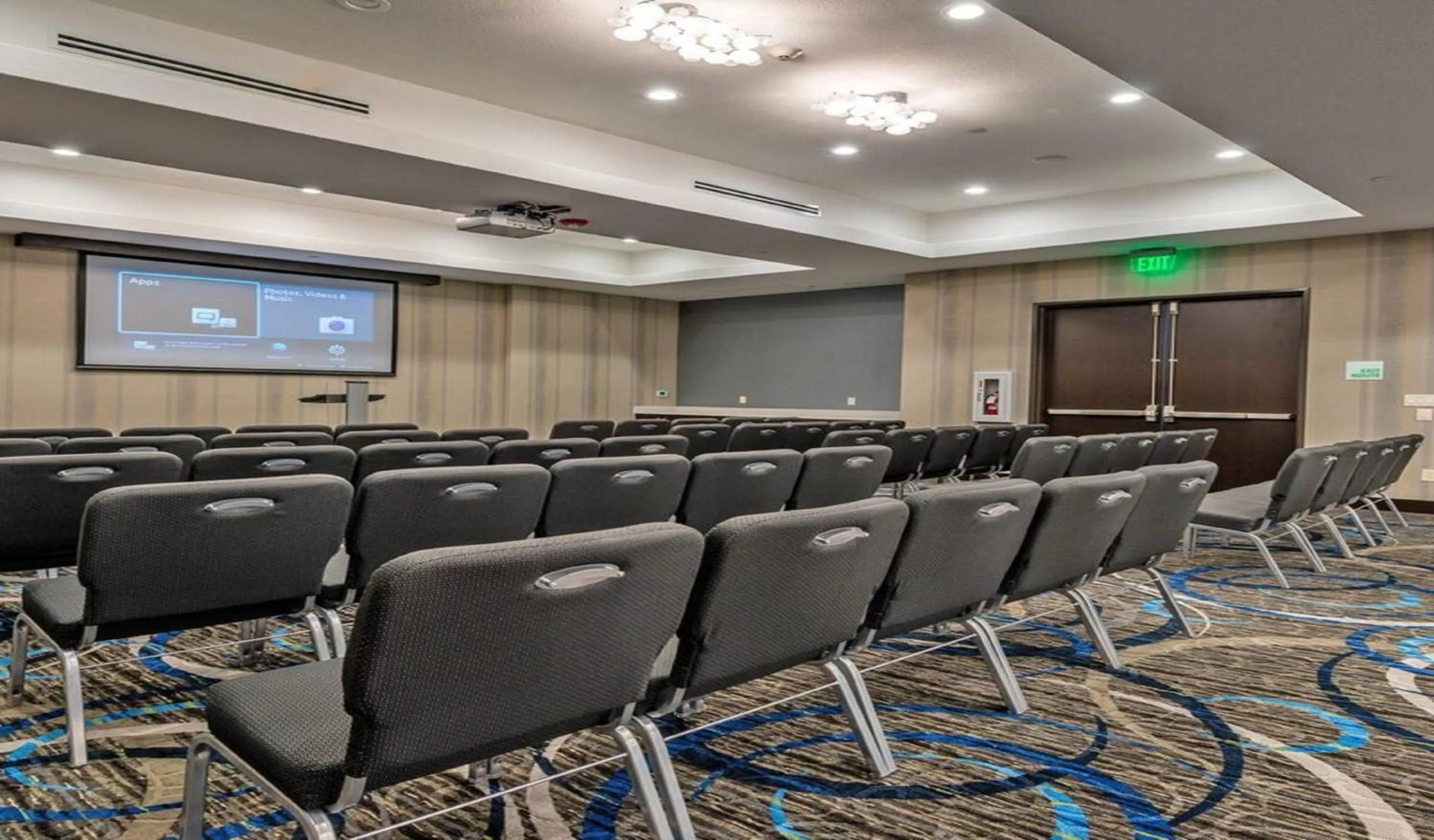 Meeting/conference room in Holiday Inn Austin Airport by IHG