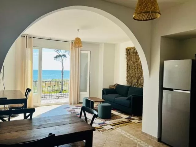 Seating Area in Oro Biancu