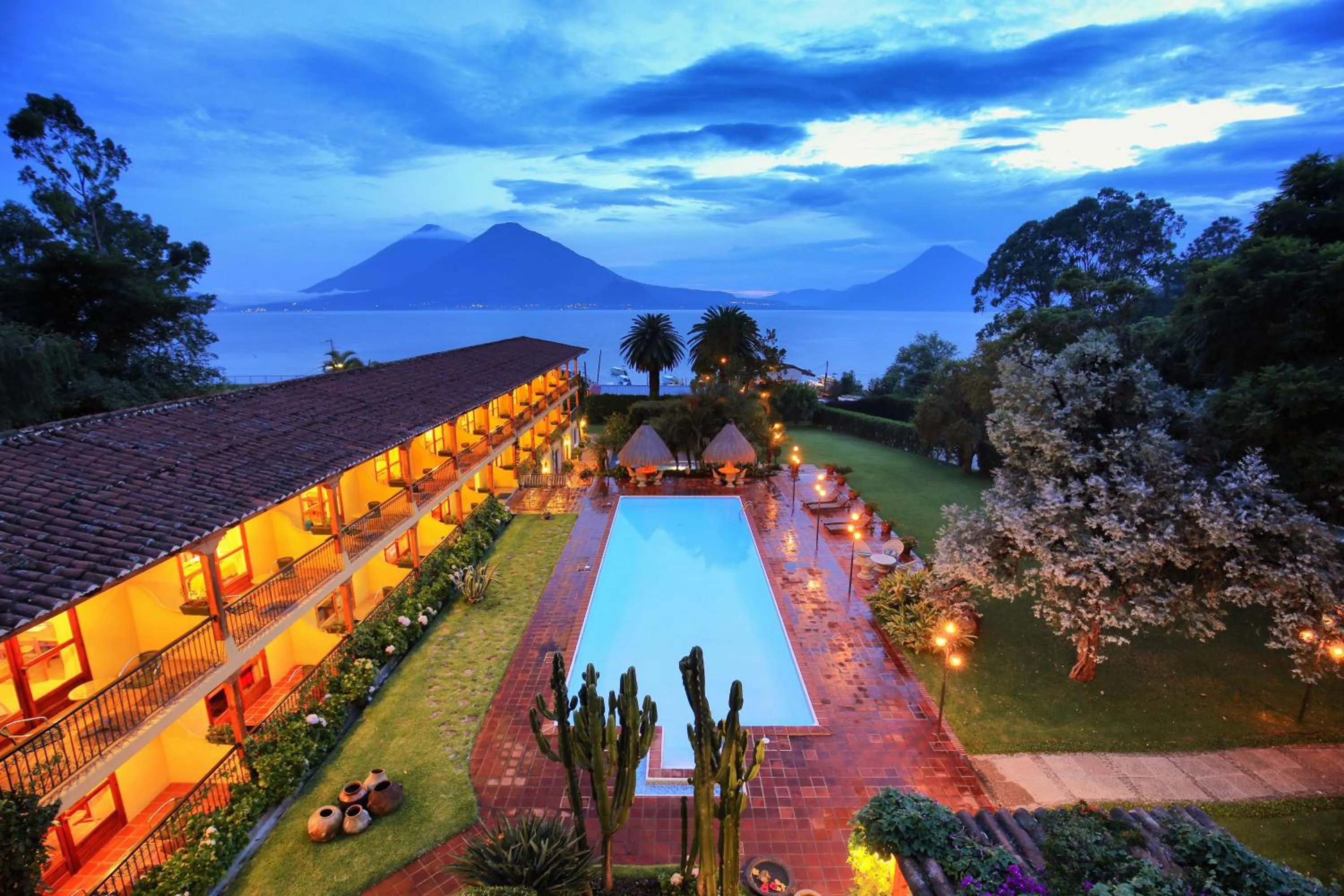 Property building in Villa Santa Catarina