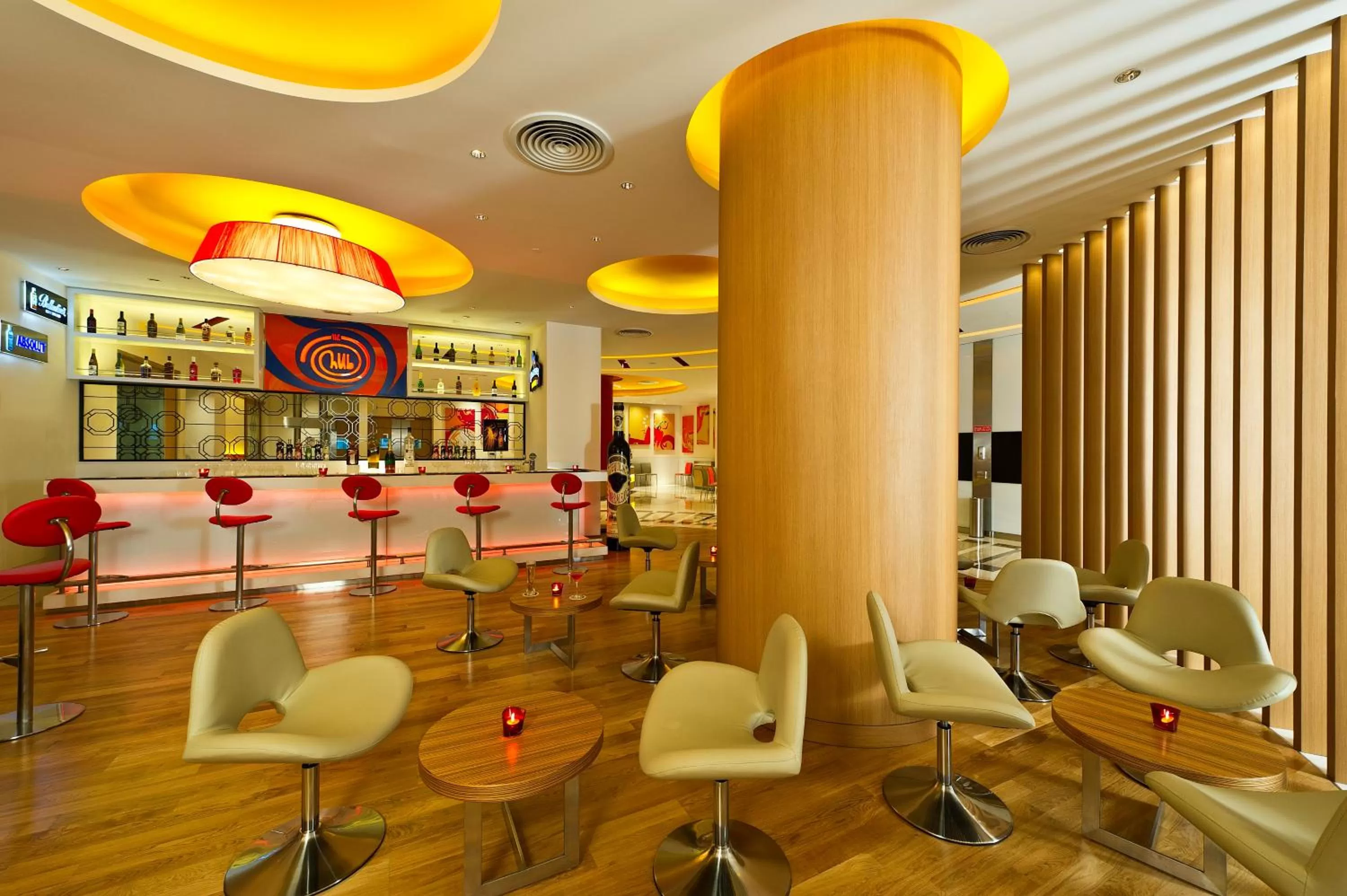 Restaurant/places to eat in ibis Navi Mumbai - An Accor Brand