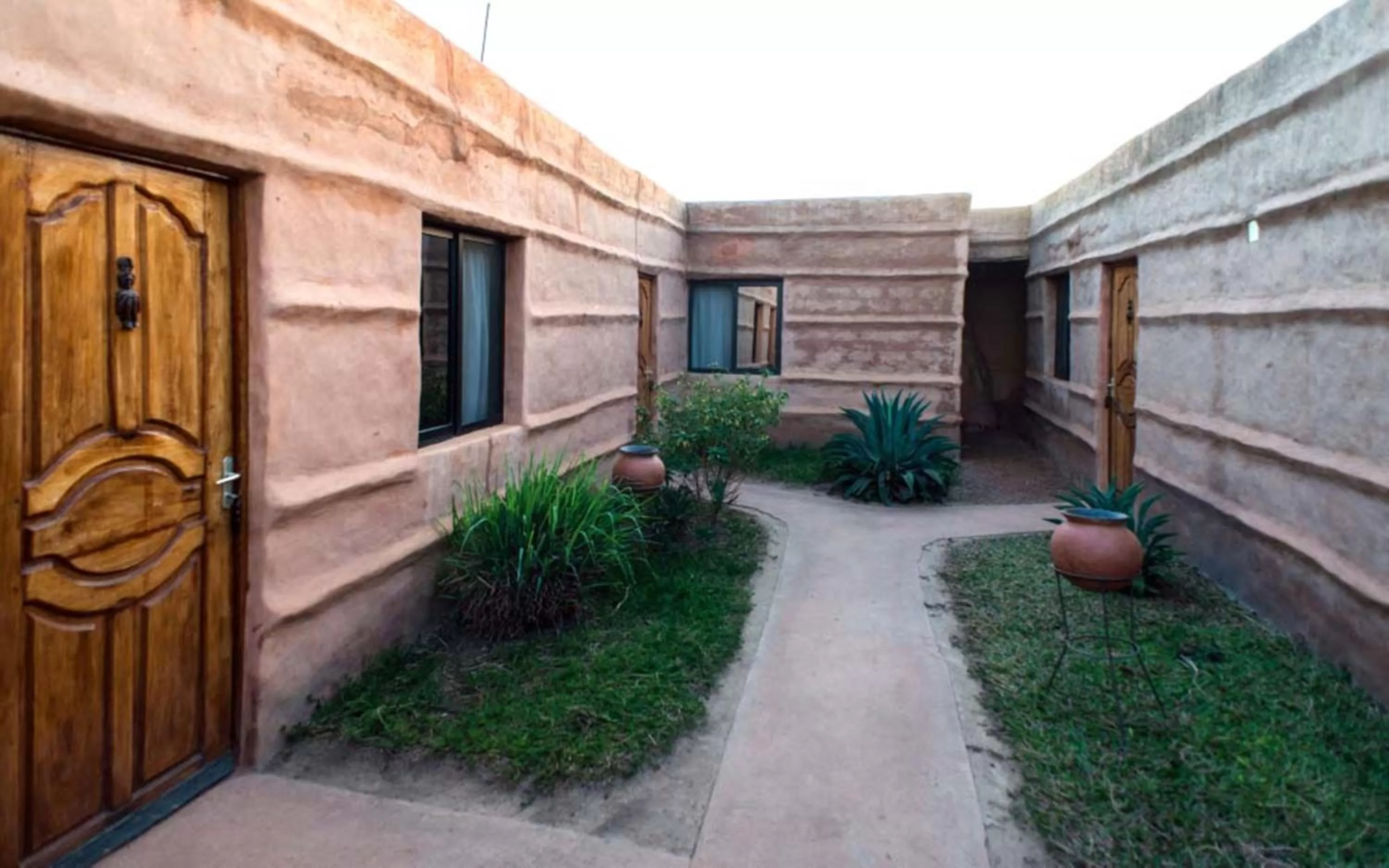 Facade/entrance in Le Grand Calao