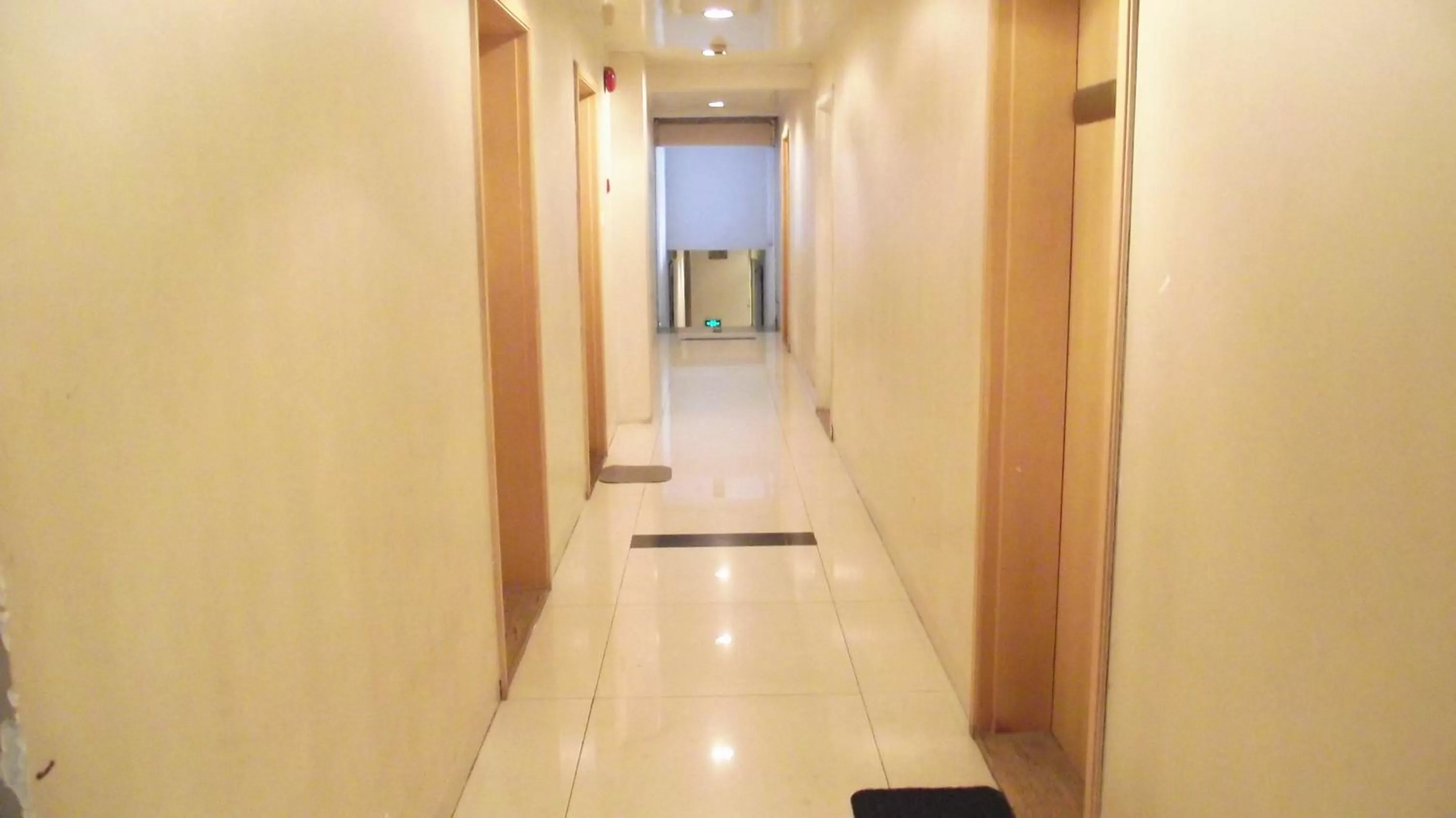 Property building in Guangzhou Victory Apartment