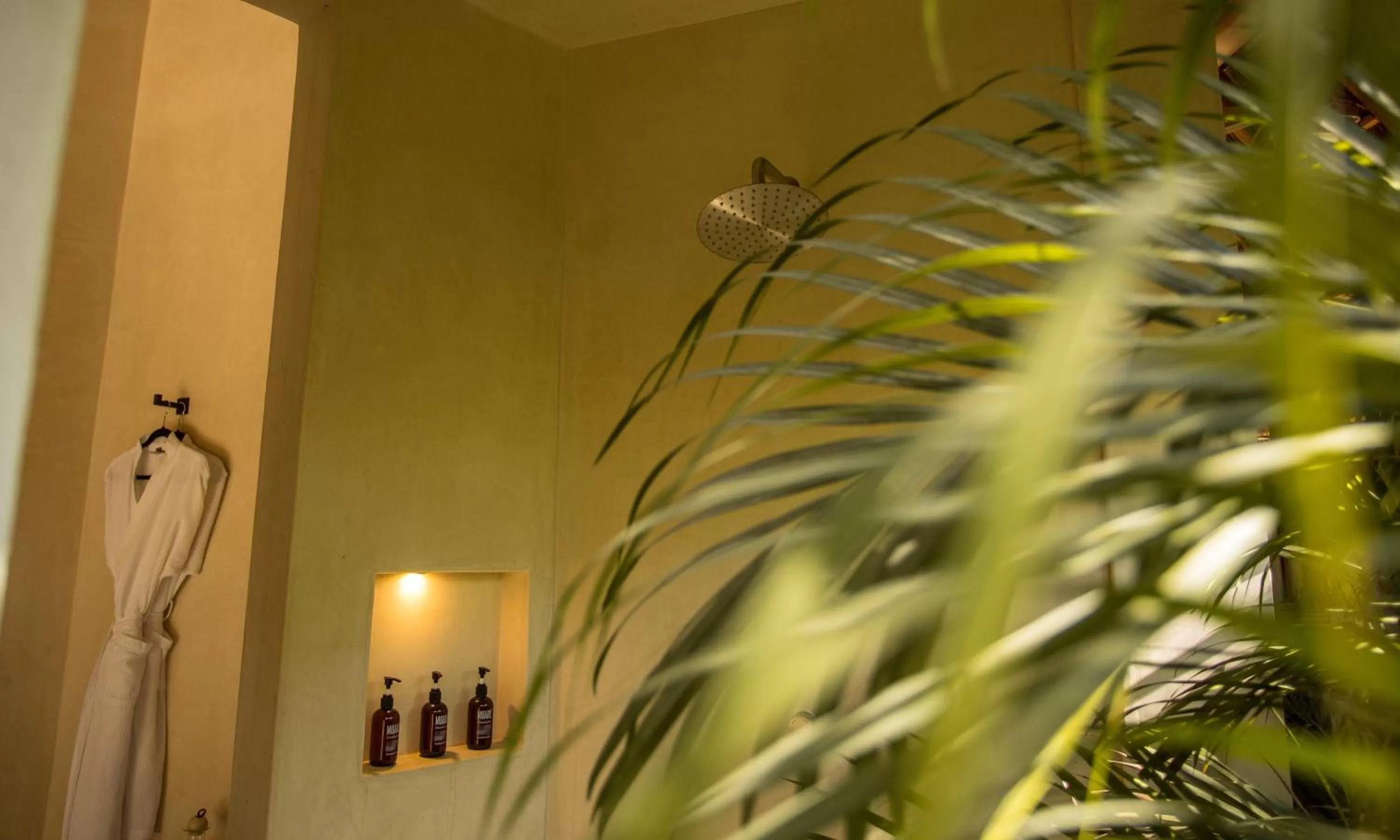Shower in Hotel Muaré Tulum Wellness and Spa