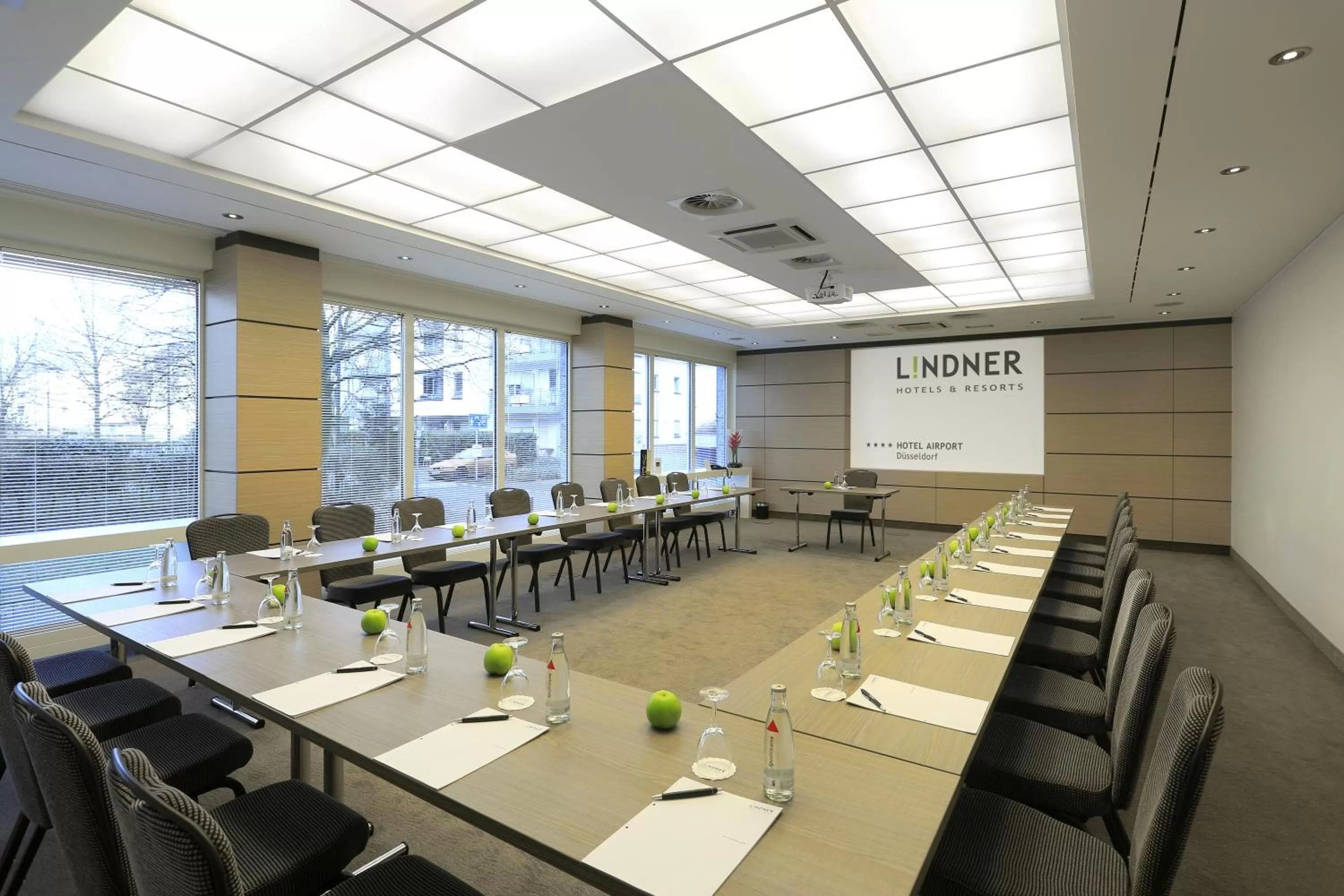Meeting/conference room in Lindner Hotel Dusseldorf Airport, part of JdV by Hyatt