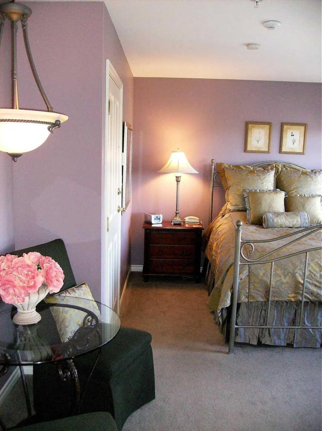 Photo of the whole room in The Beacon Inn at Sidney