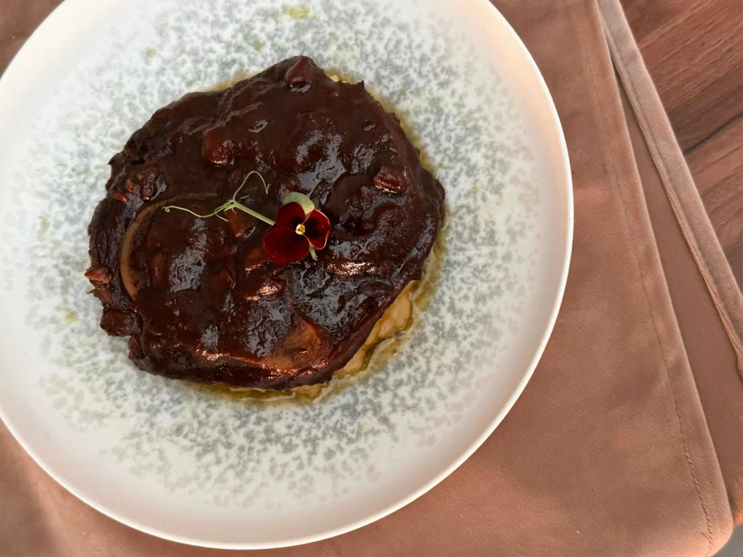 Food and drinks in Louis Ledra Beach