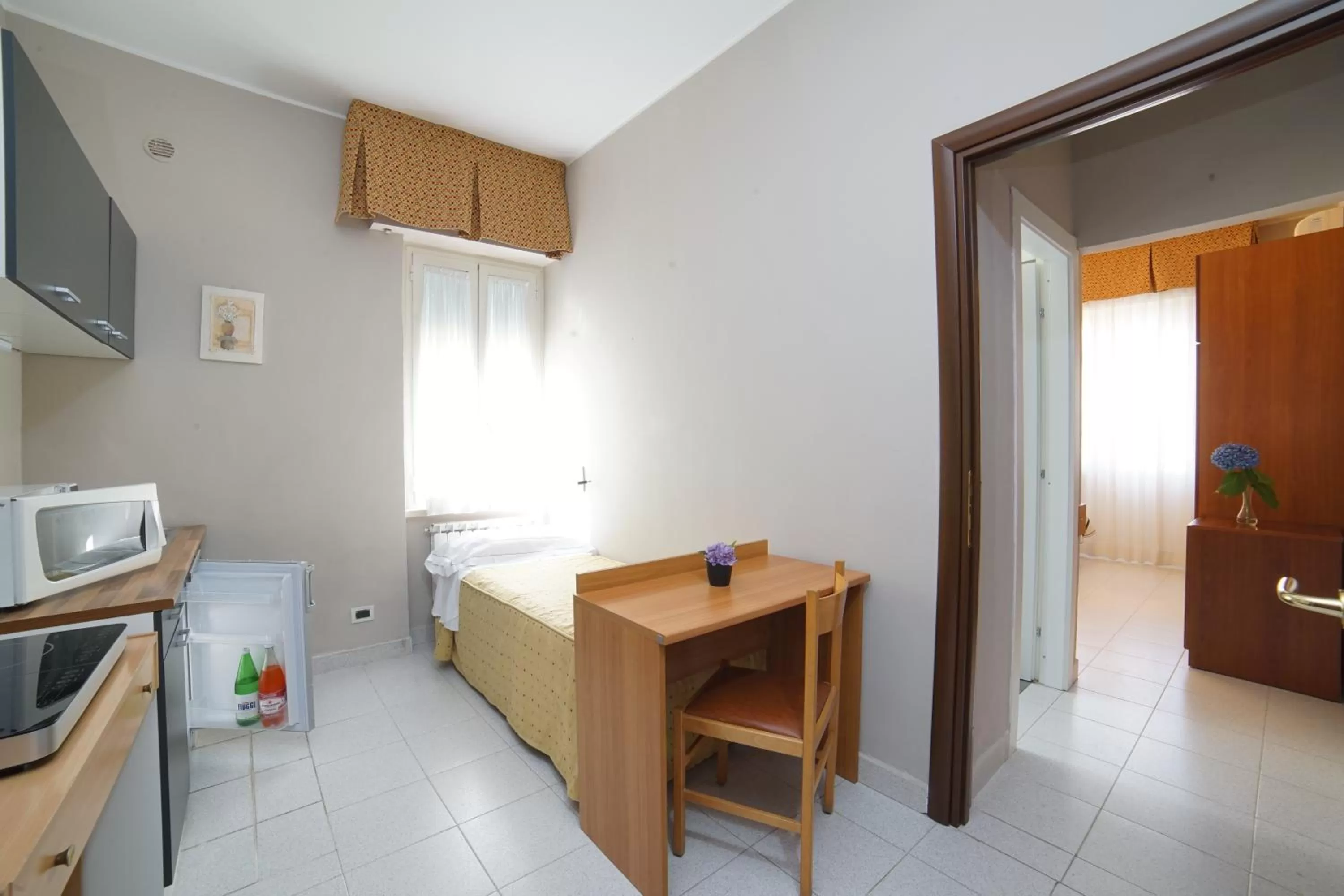 Kitchen or kitchenette in Hotel Marconi