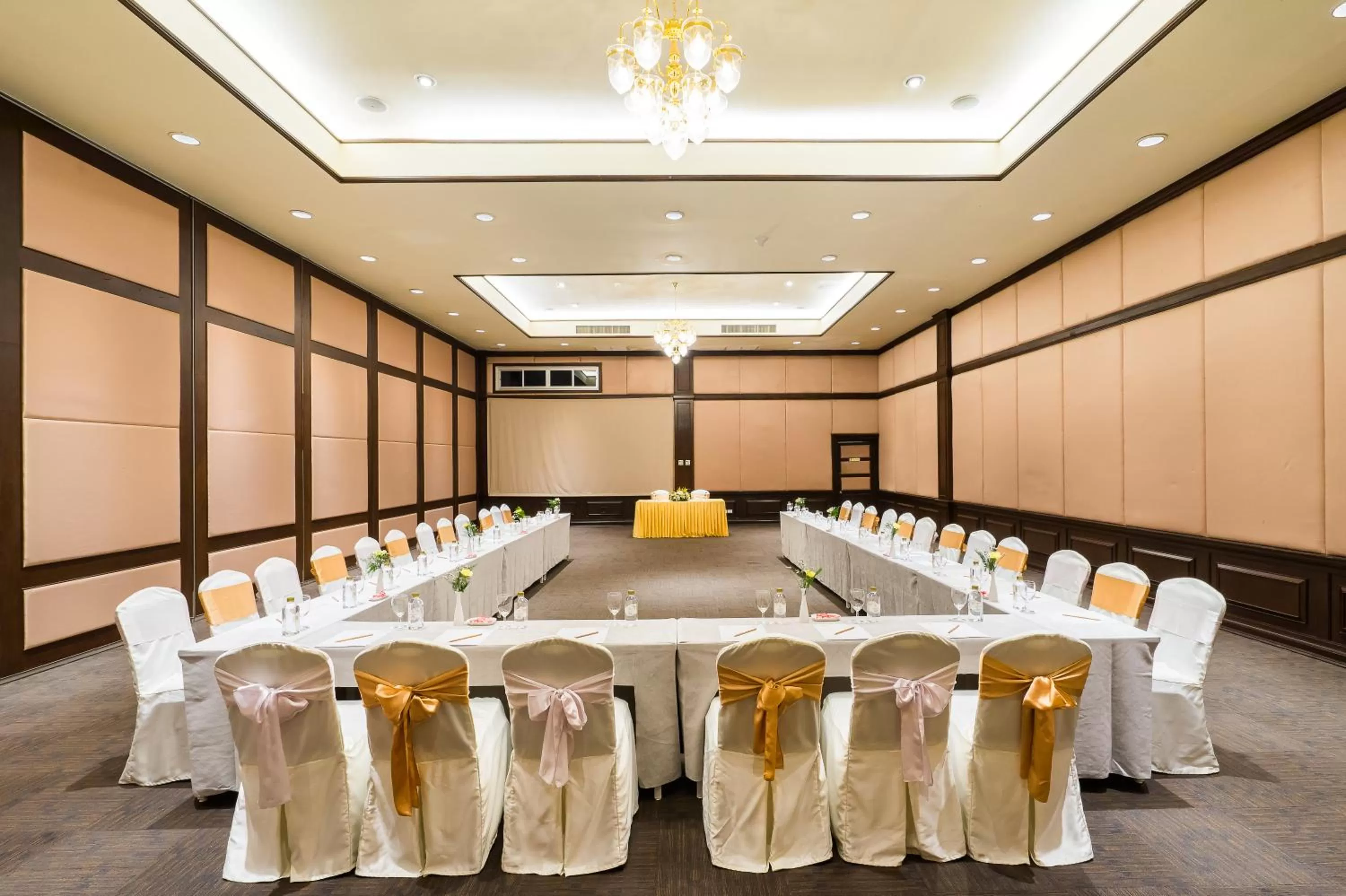 Meeting/conference room in Wora Bura Hua Hin Resort & Spa