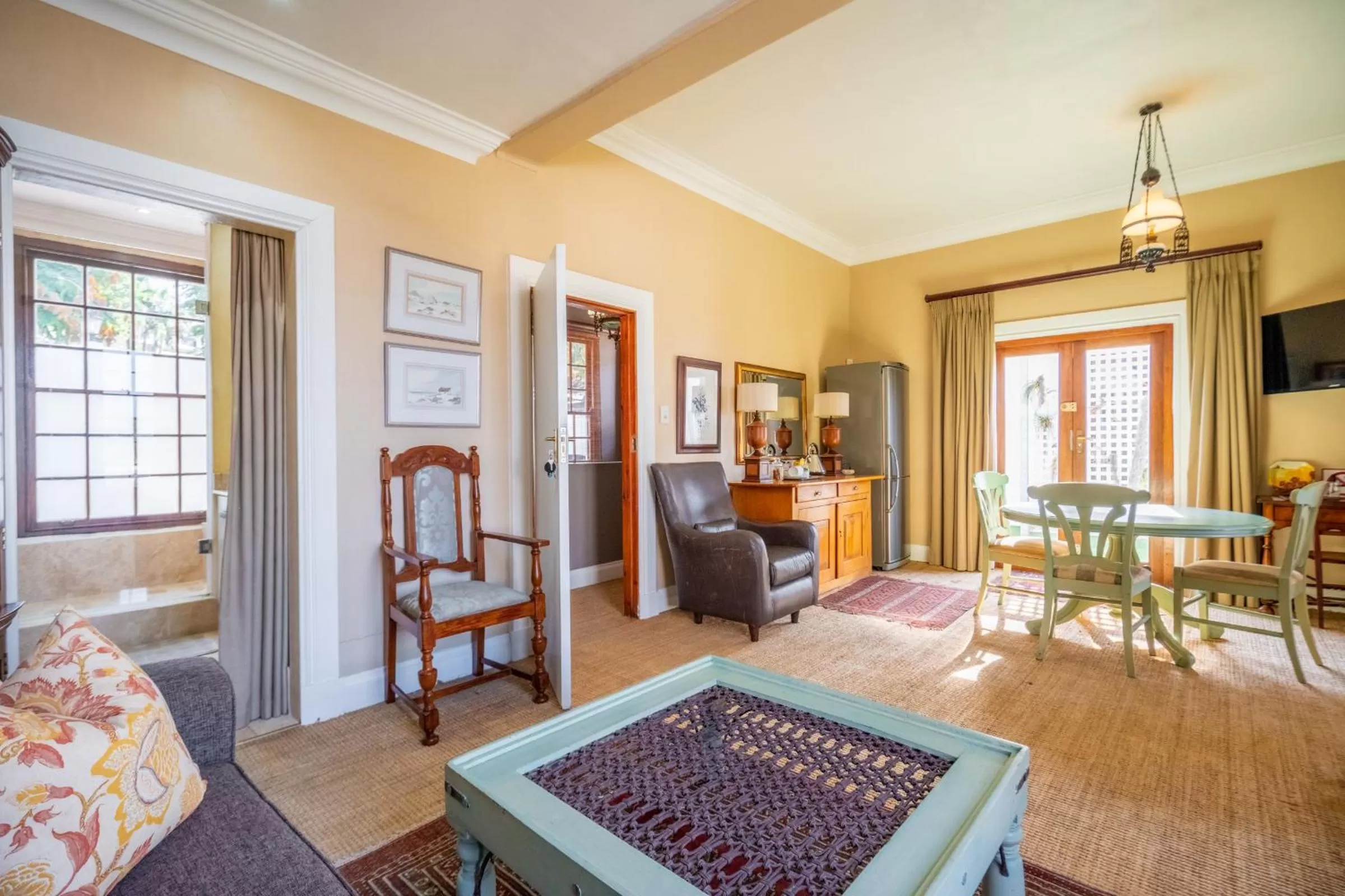 Seating area in Holland House B&B