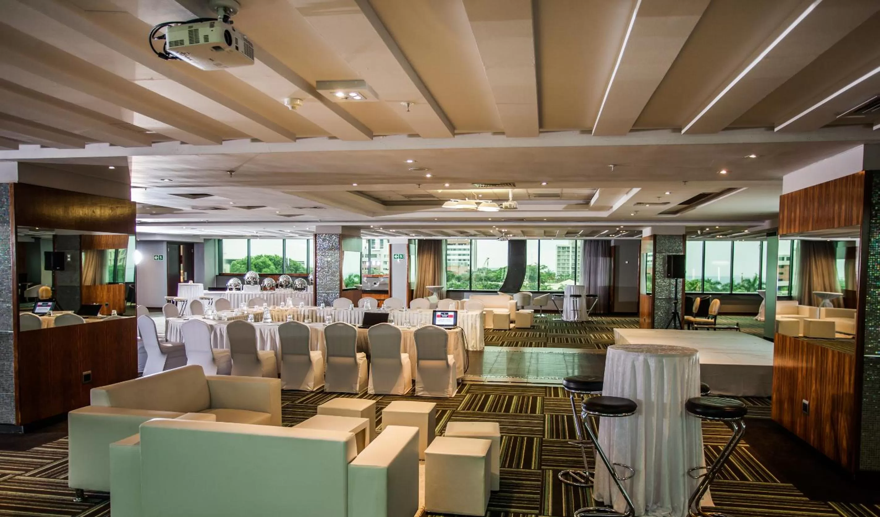 Banquet/Function facilities in Coastlands Umhlanga Hotel and Convention Centre