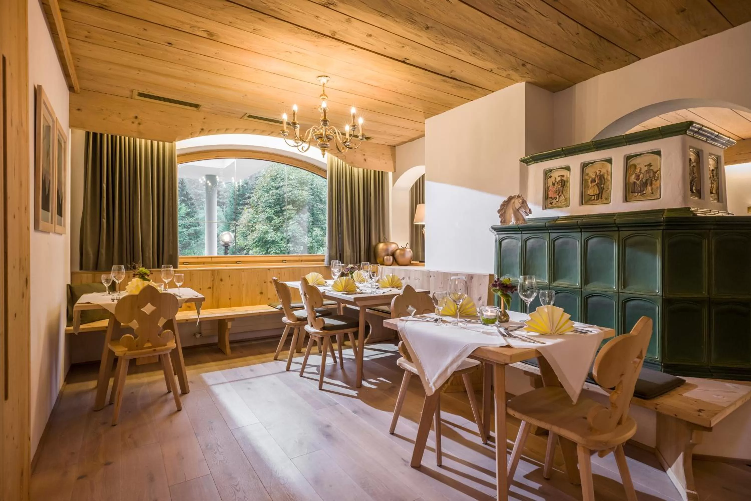 Restaurant/places to eat in Hotel Haflingerhof