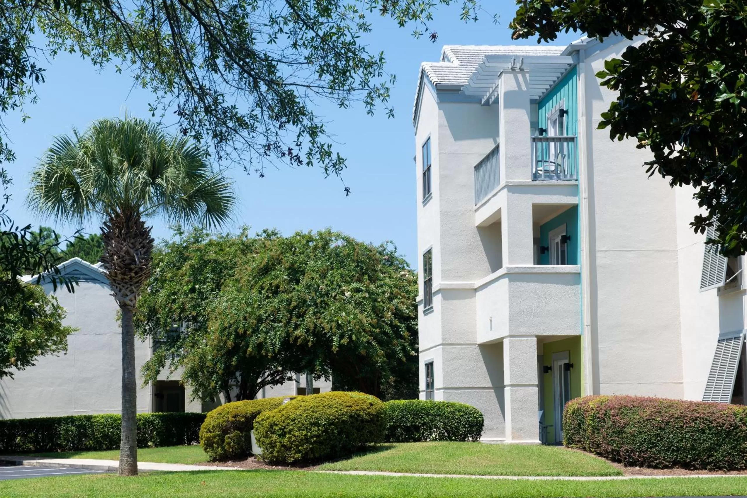 Property building in Hilton Vacation Club Bayside Resort Panama City Beach