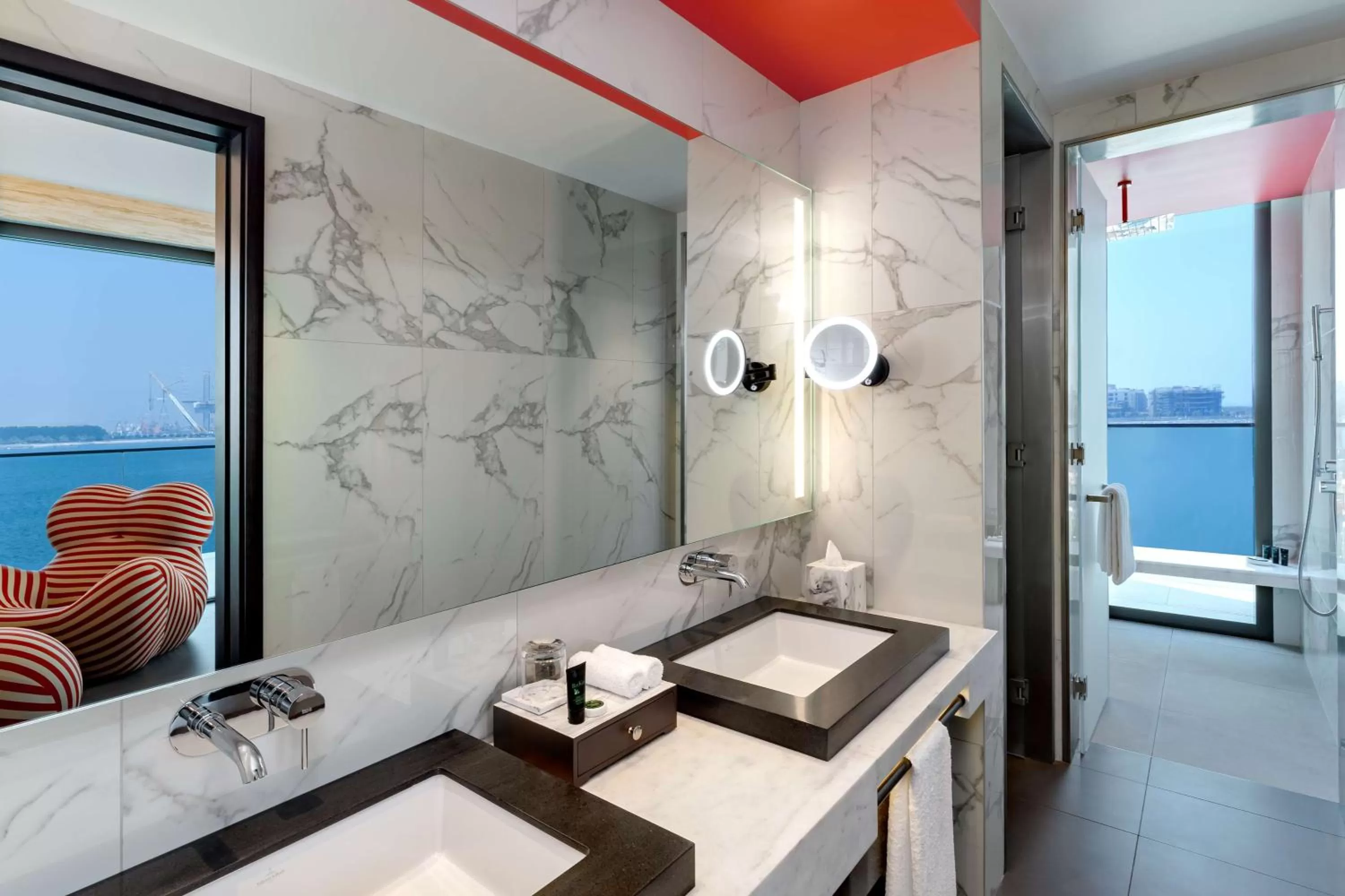 Bathroom in Hyatt Centric Jumeirah Dubai