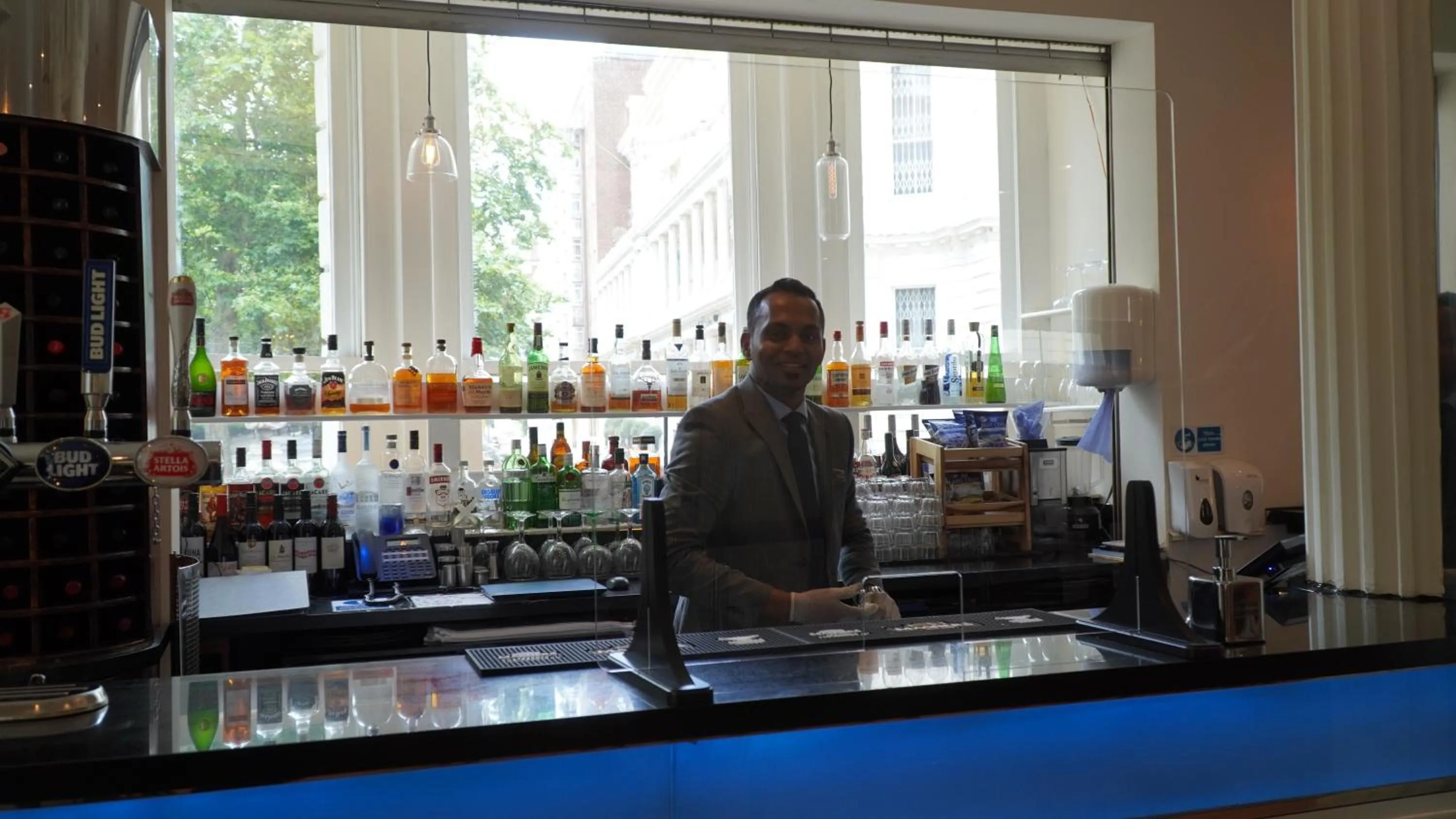 Lounge or bar in Corus Hyde Park Hotel