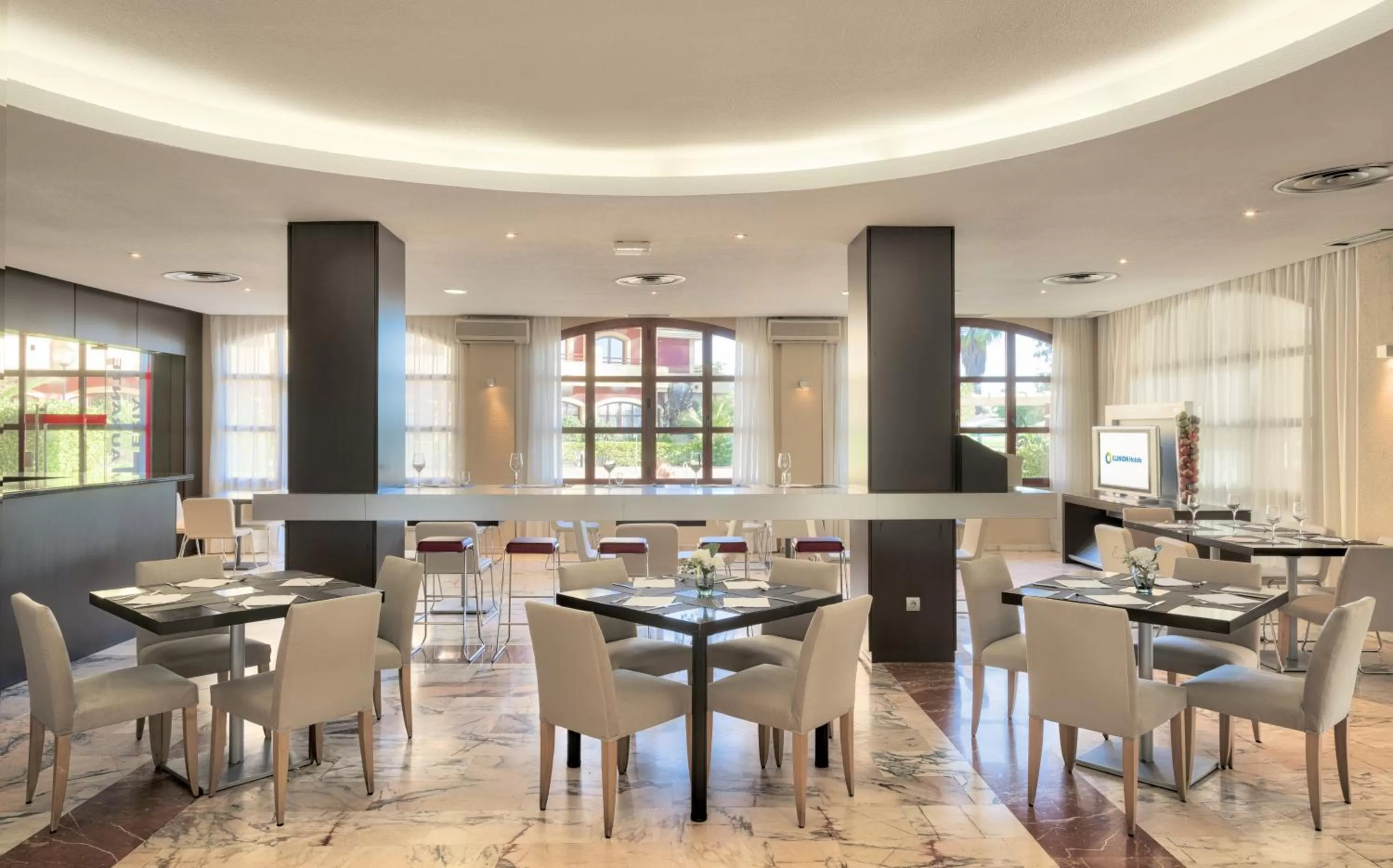 Restaurant/places to eat in Ilunion Golf Badajoz