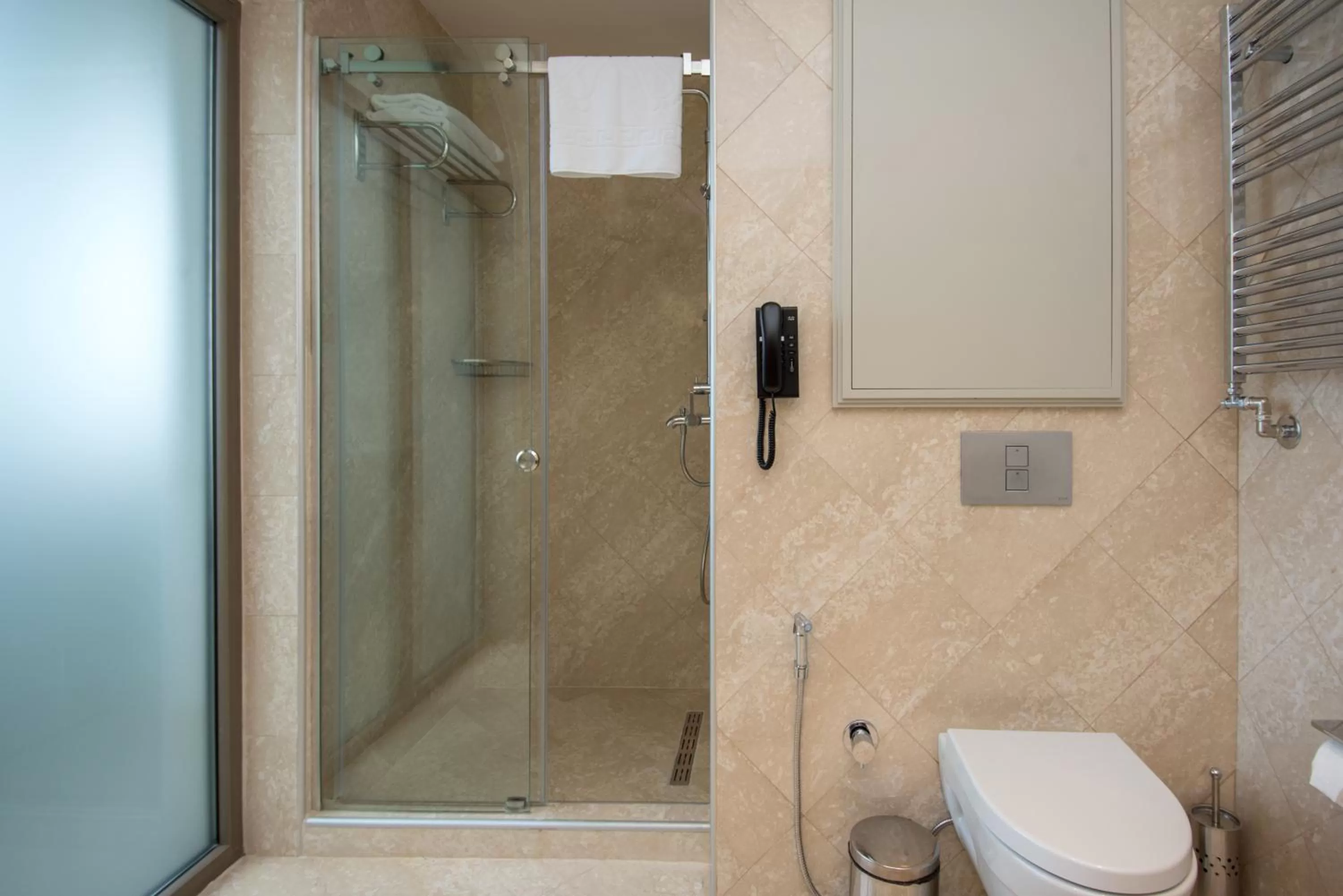 Shower in The Grand Gloria Hotel