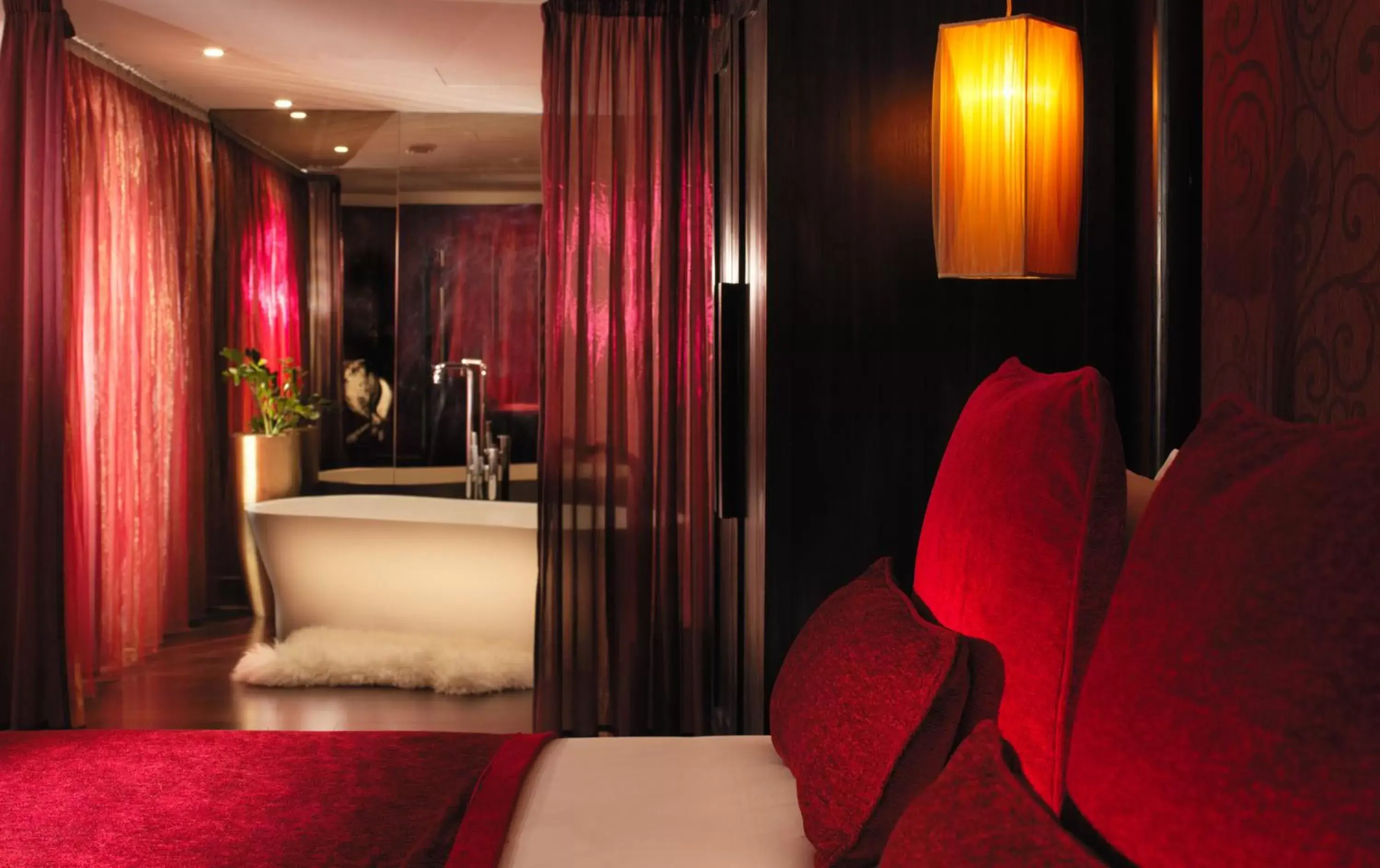 Penthouse Suite in Numa Brighton Pavilion Penthouse Suite in Numa Brighton Pavilion