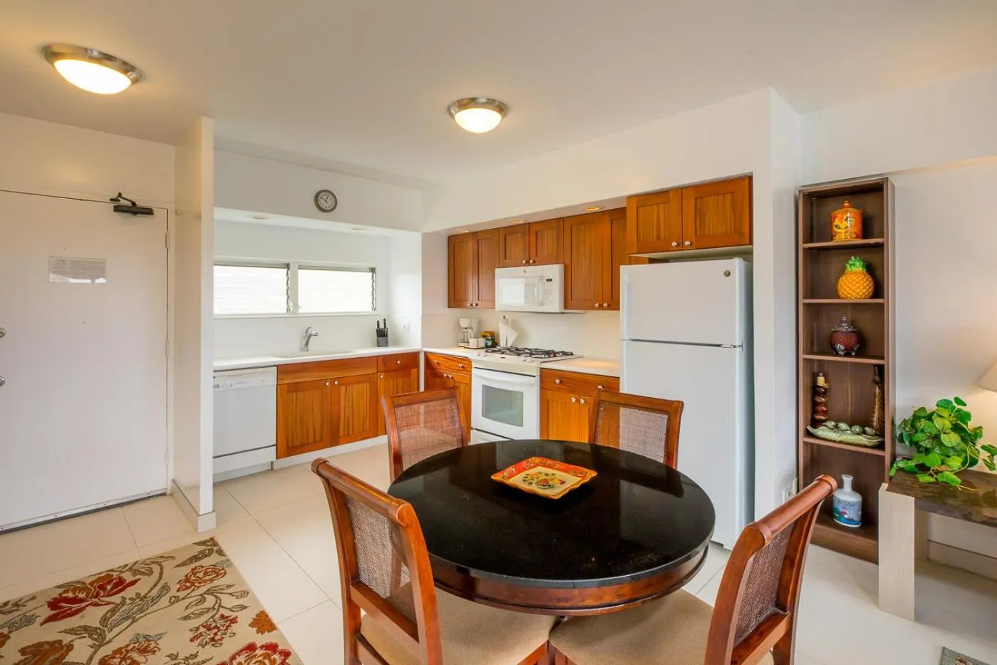 Dining Area in Waikiki Shore by OUTRIGGER - Select Your Unit
