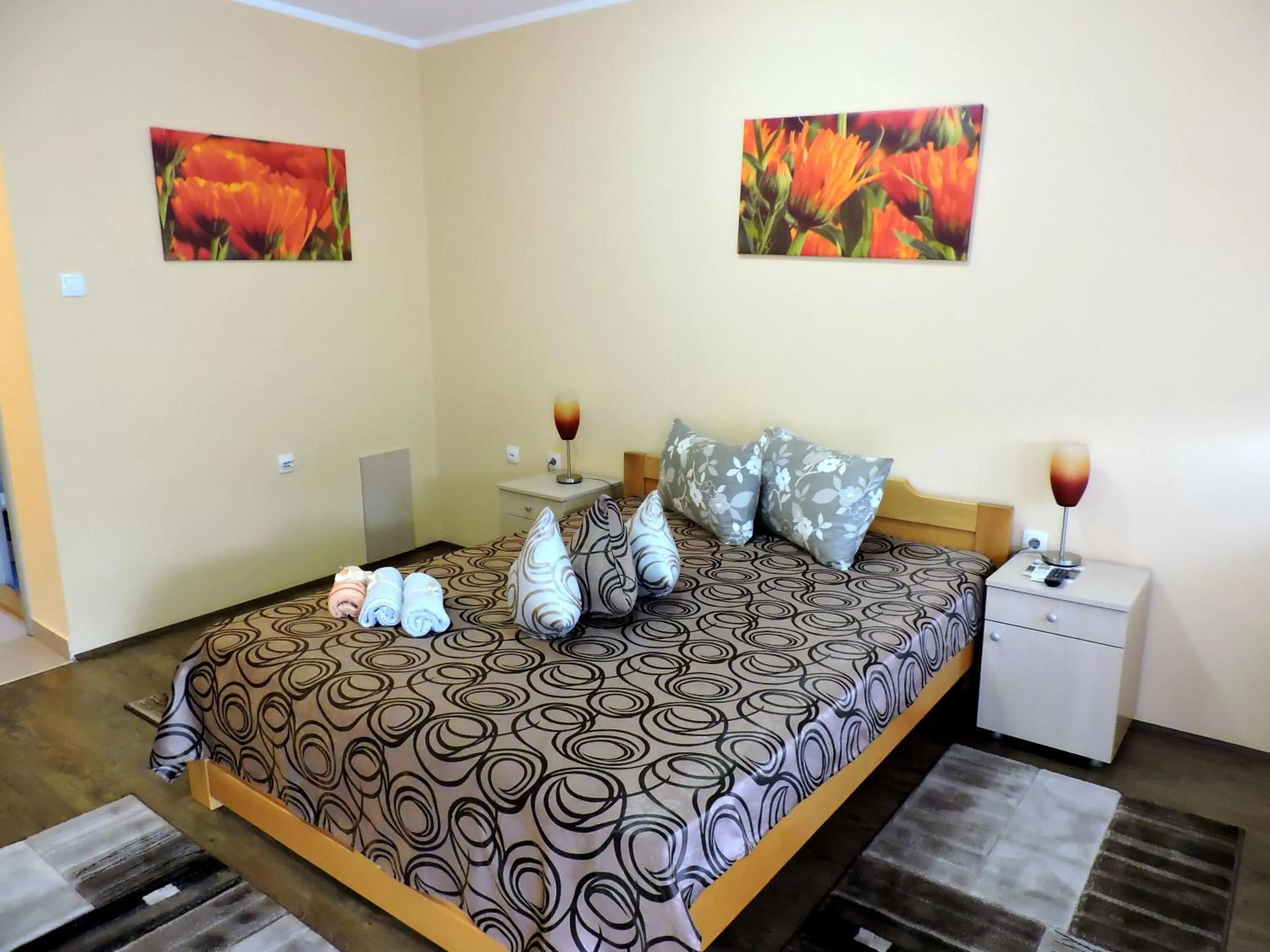 Bedroom, Bed in B&B Zmajevo Gnezdo 021