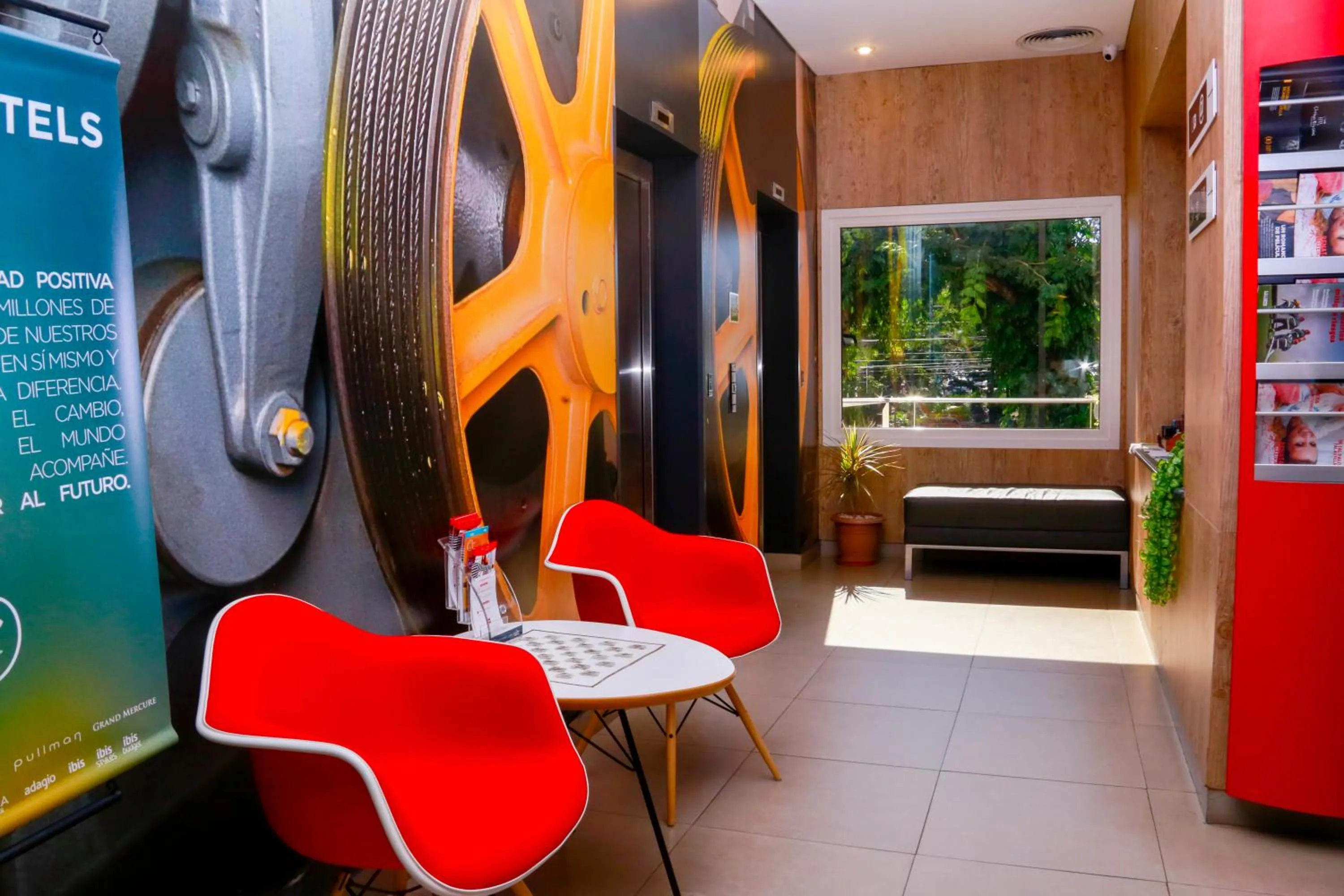 Lobby or reception in ibis Asuncion