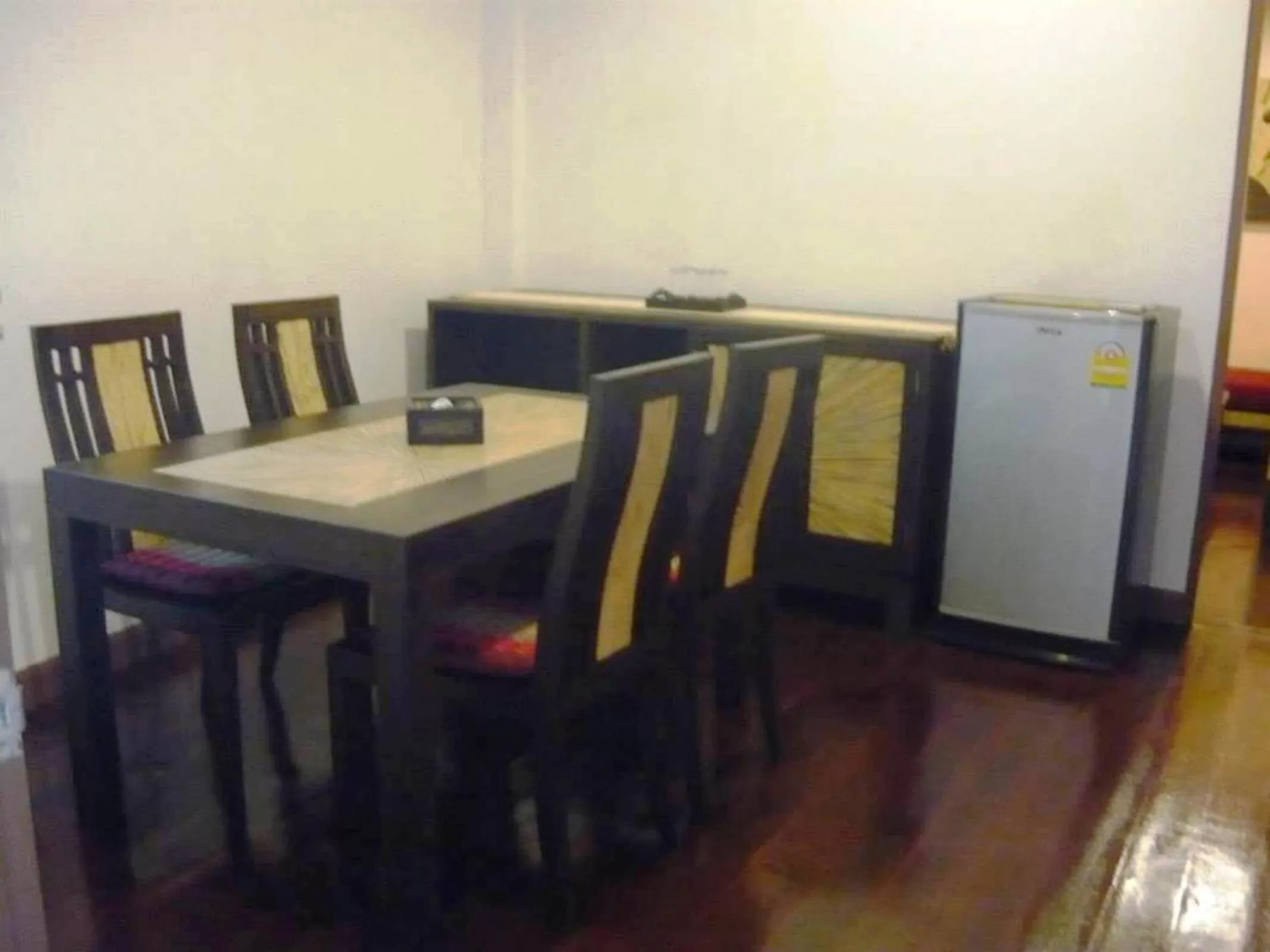 Dining Area in Baan Glang Soi