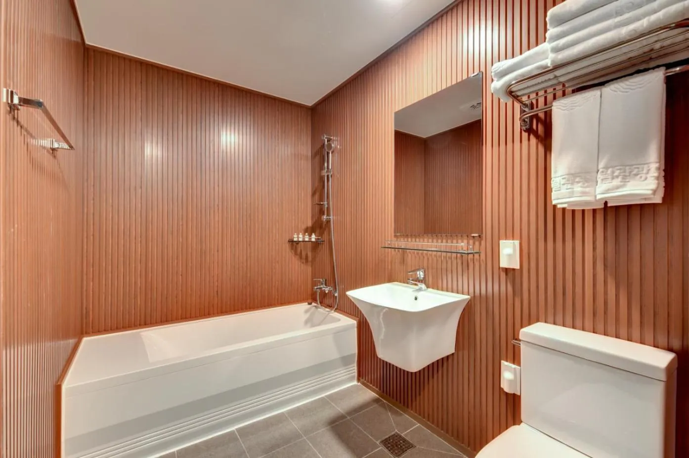Bathroom in Sea Moon Tourist Hotel