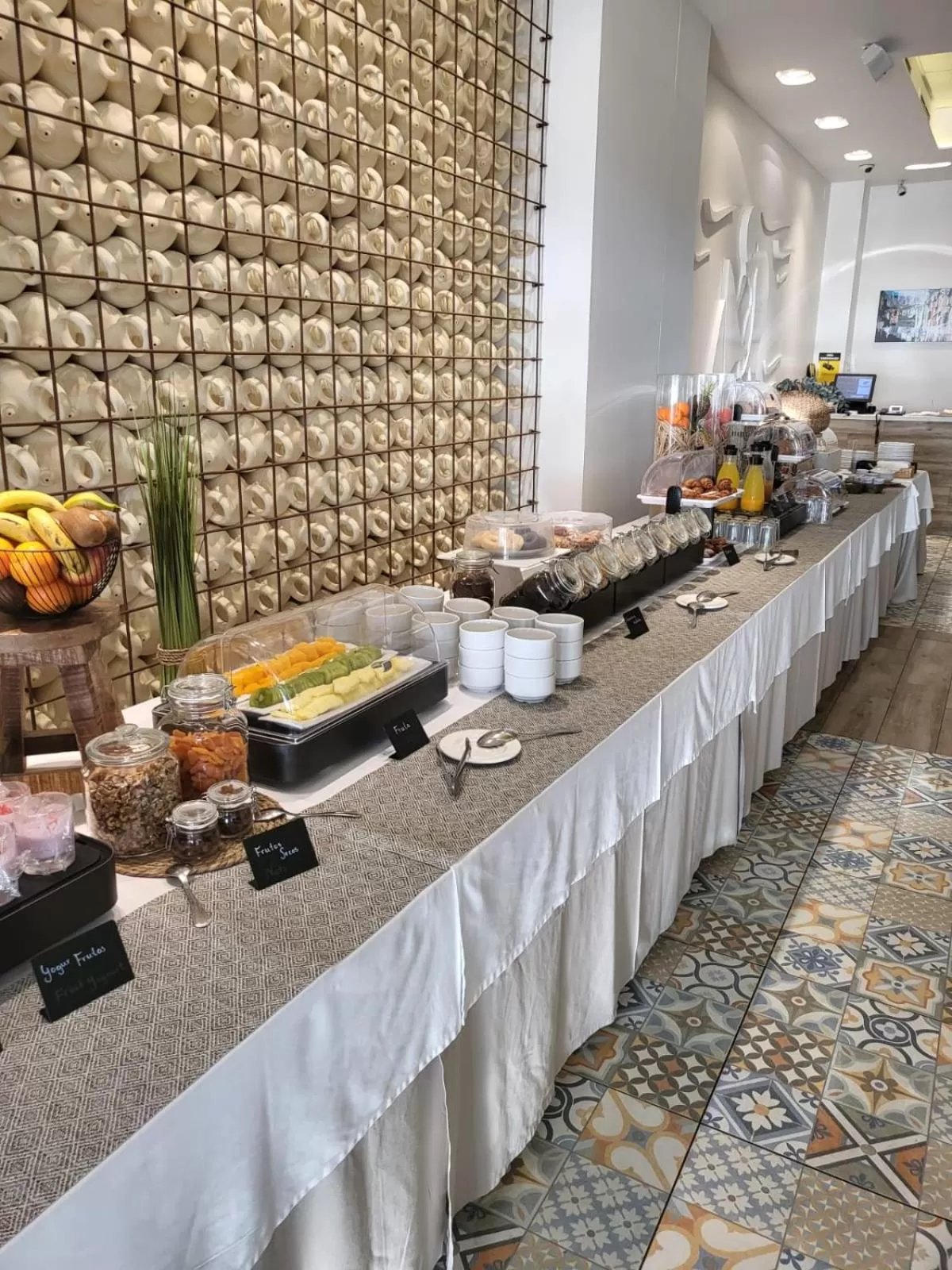 Buffet breakfast in Hotel Boutique Balandret