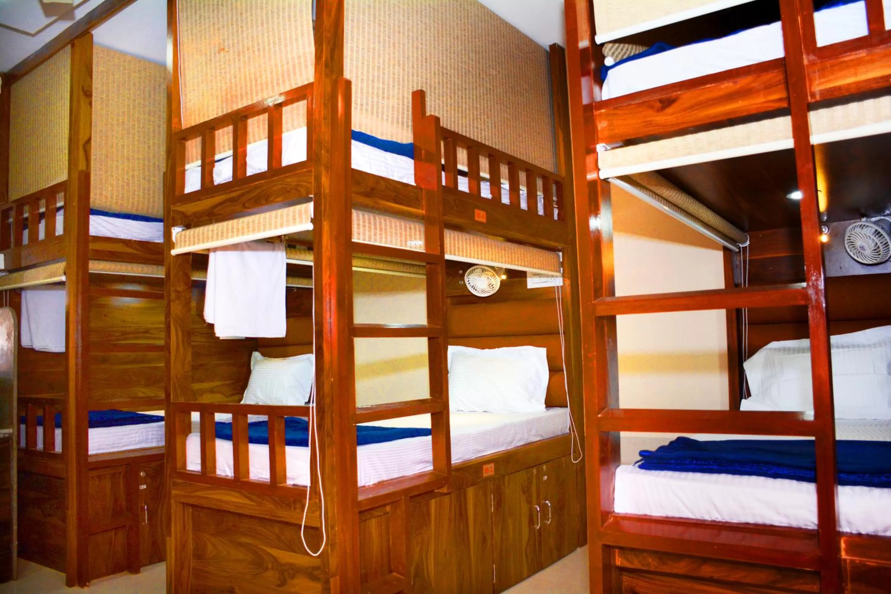 Bunk Bed in Hotel Nest N Rest - Mumbai