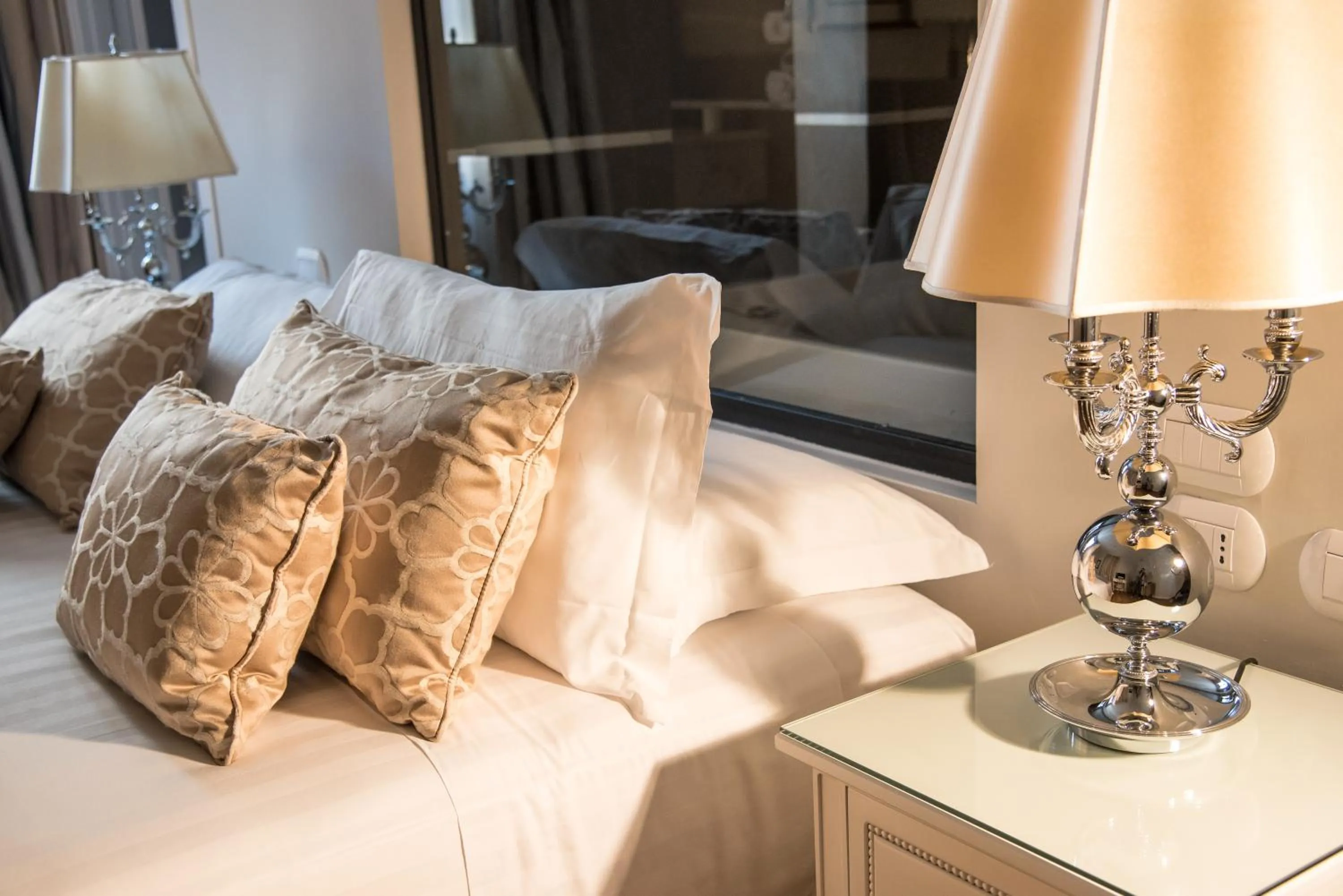 Decorative detail, Bed in Hotel Monte Cenci