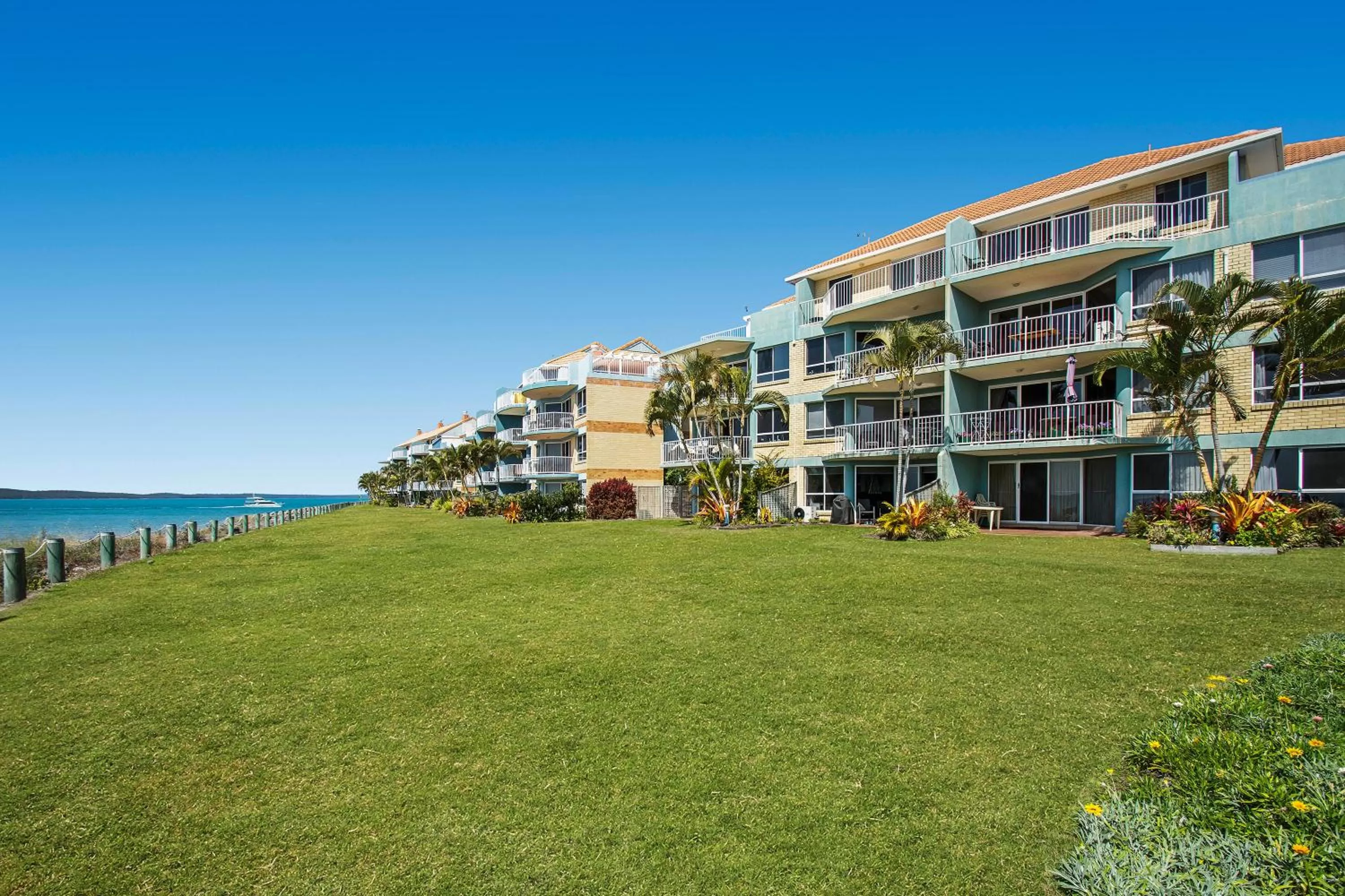 Facade/entrance in BreakFree Great Sandy Straits