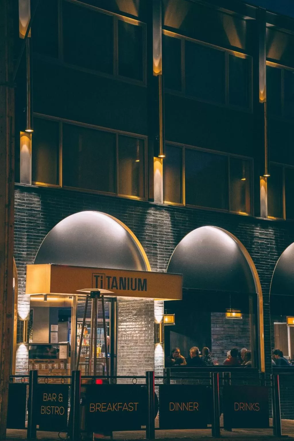 Restaurant/places to eat in Mercure Launceston