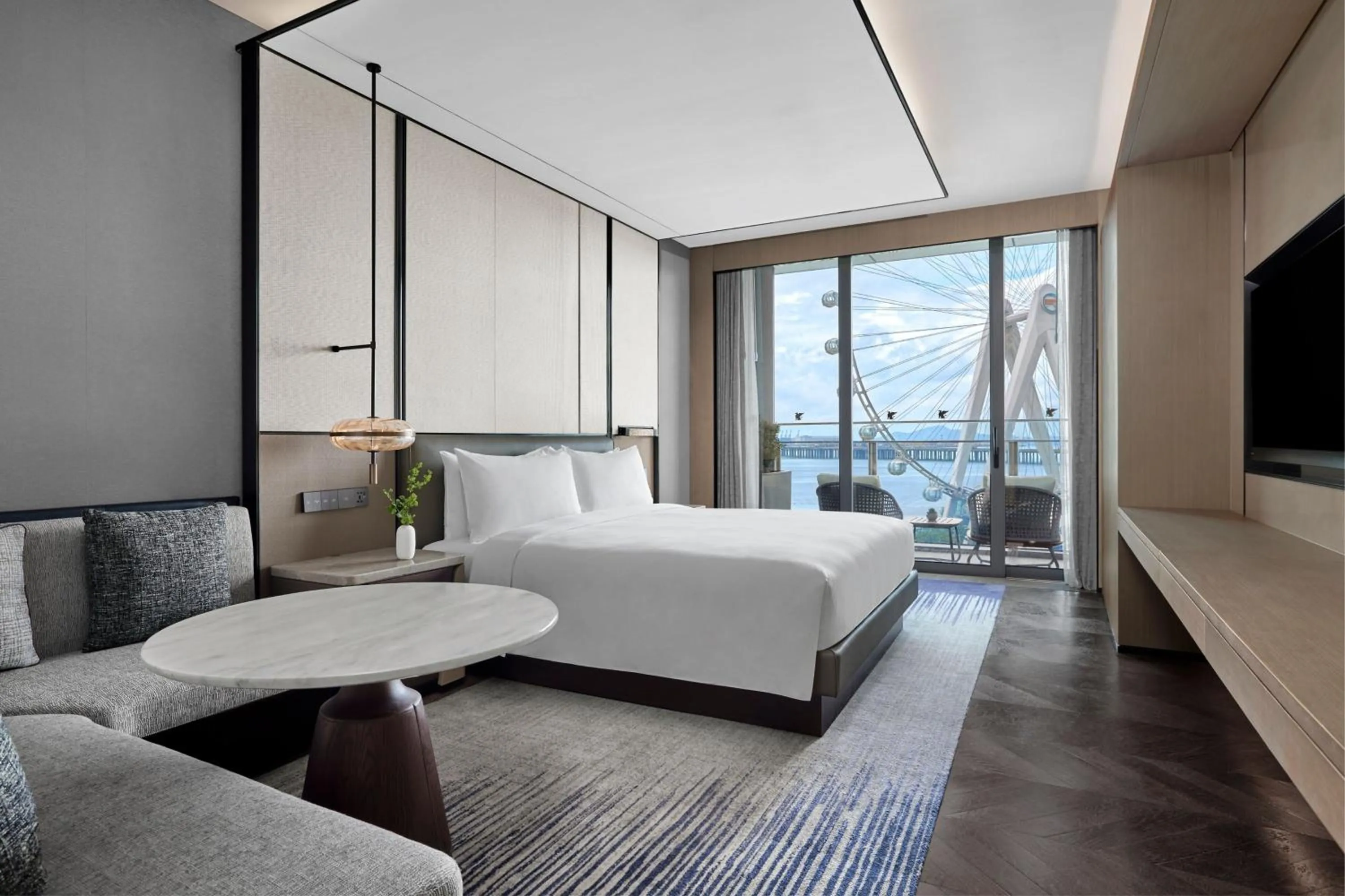 Photo of the whole room, Bed in JW Marriott Hotel Shenzhen Bao'an International Airport