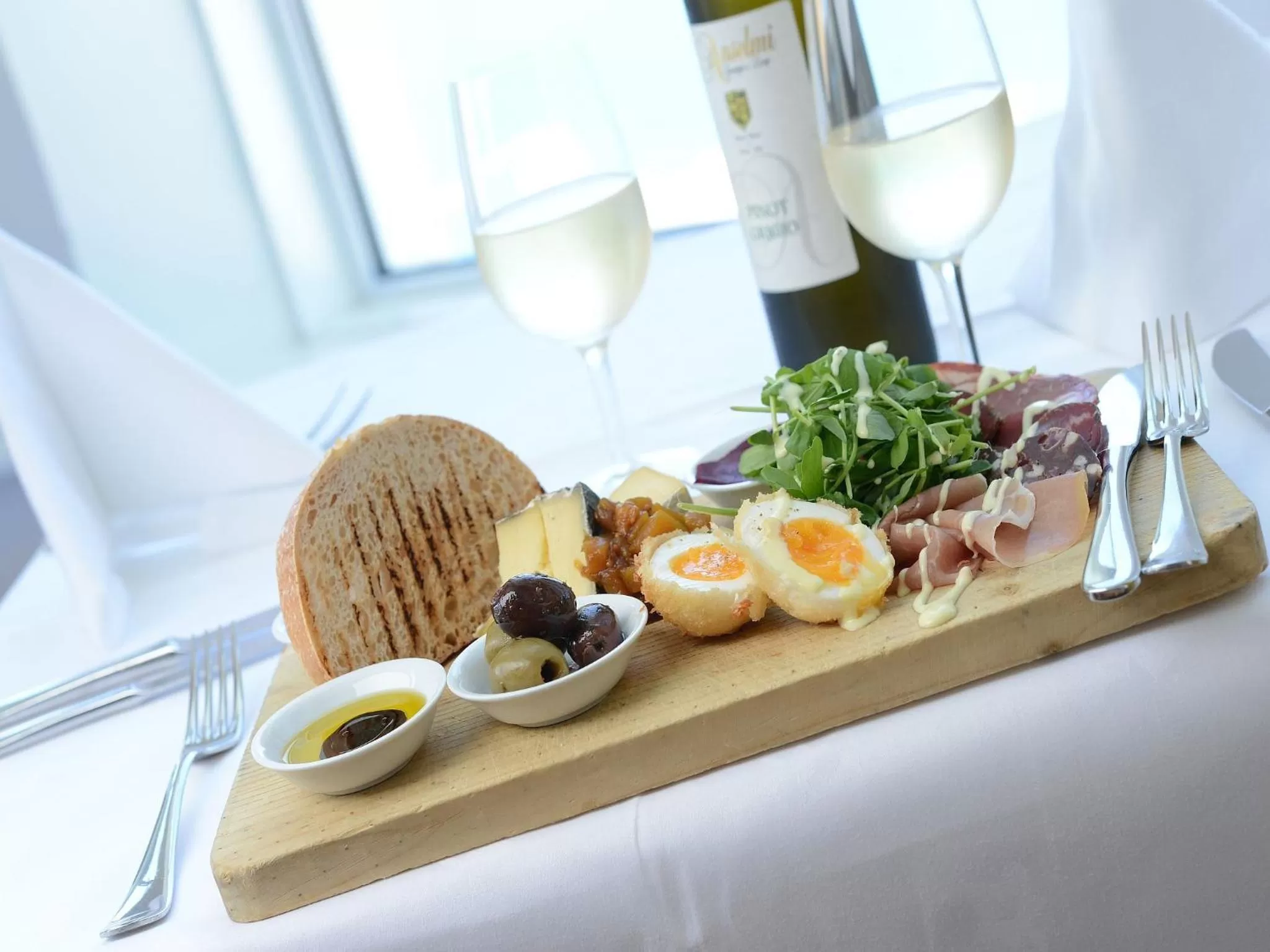 Food in Polurrian on the Lizard