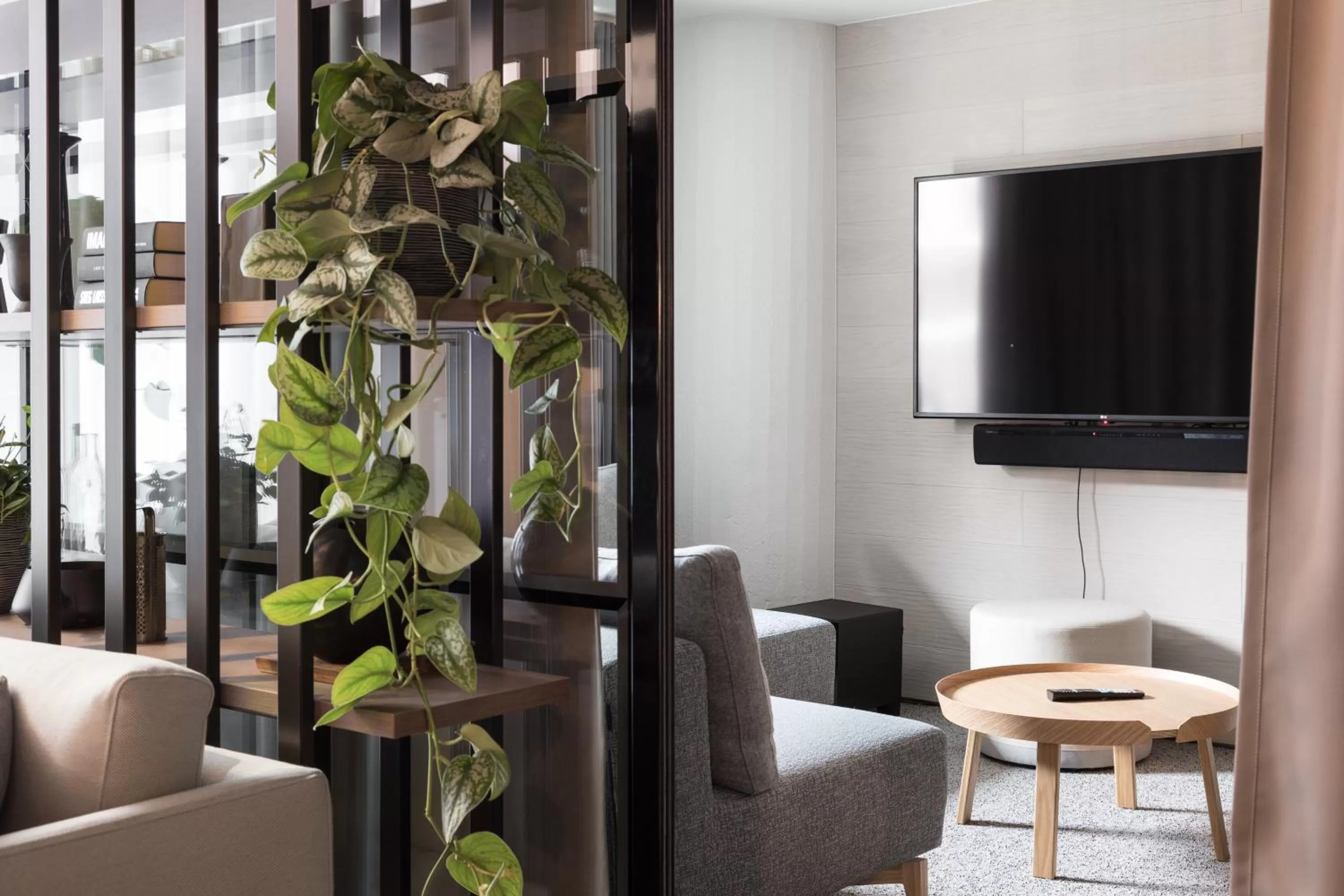 Communal lounge/ TV room in Noli Katajanokka