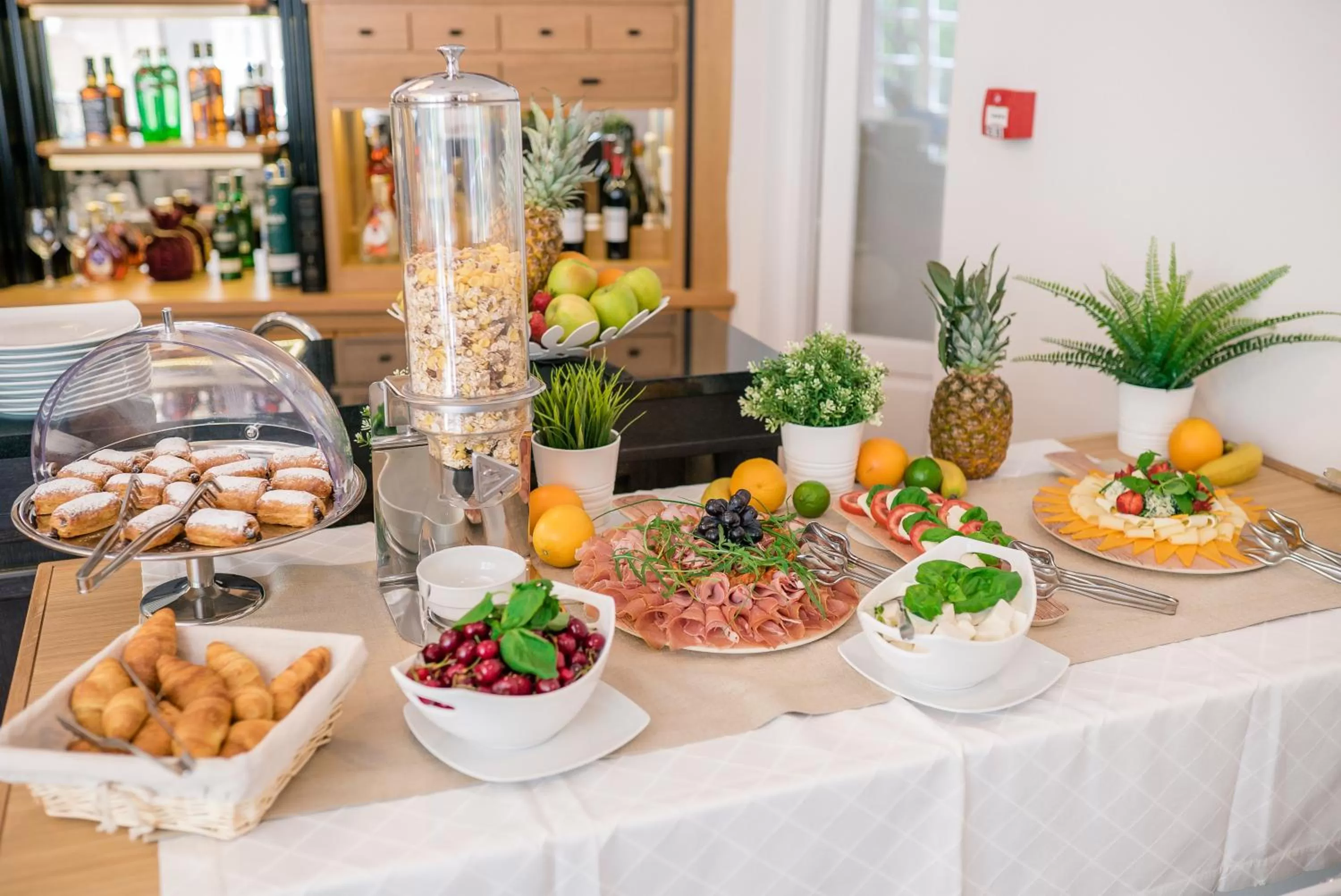 Breakfast in Public House Hotel