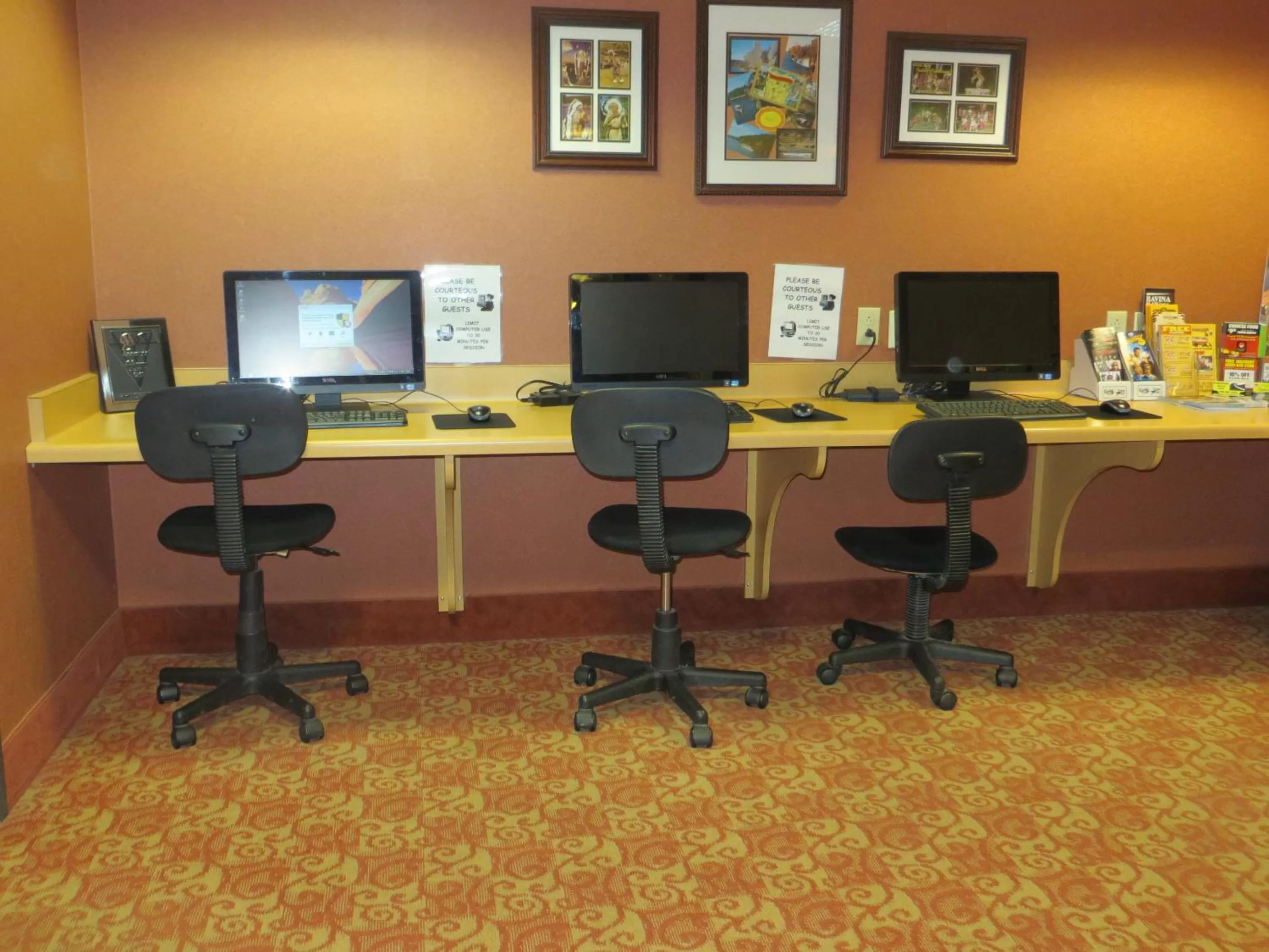 Business facilities in Ramada by Wyndham Wisconsin Dells I-90