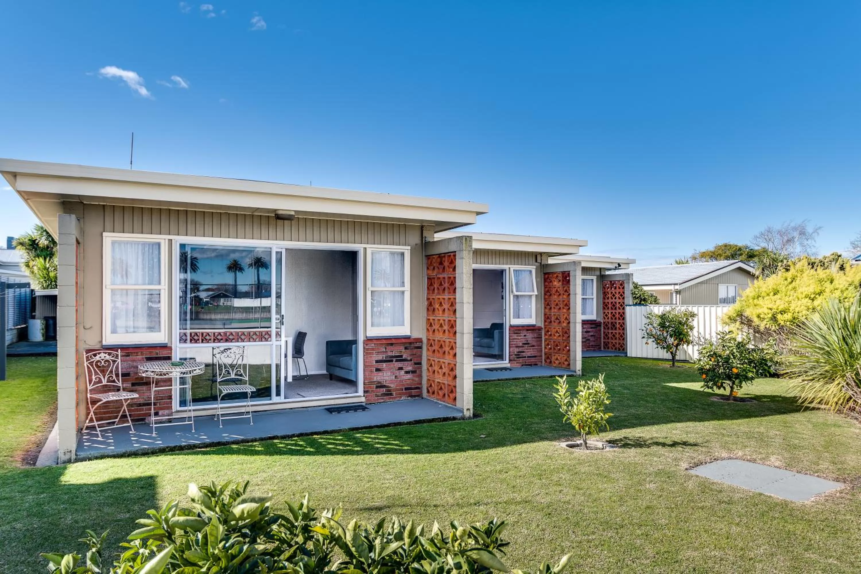 Patio, Property Building in Gardner Court Motel