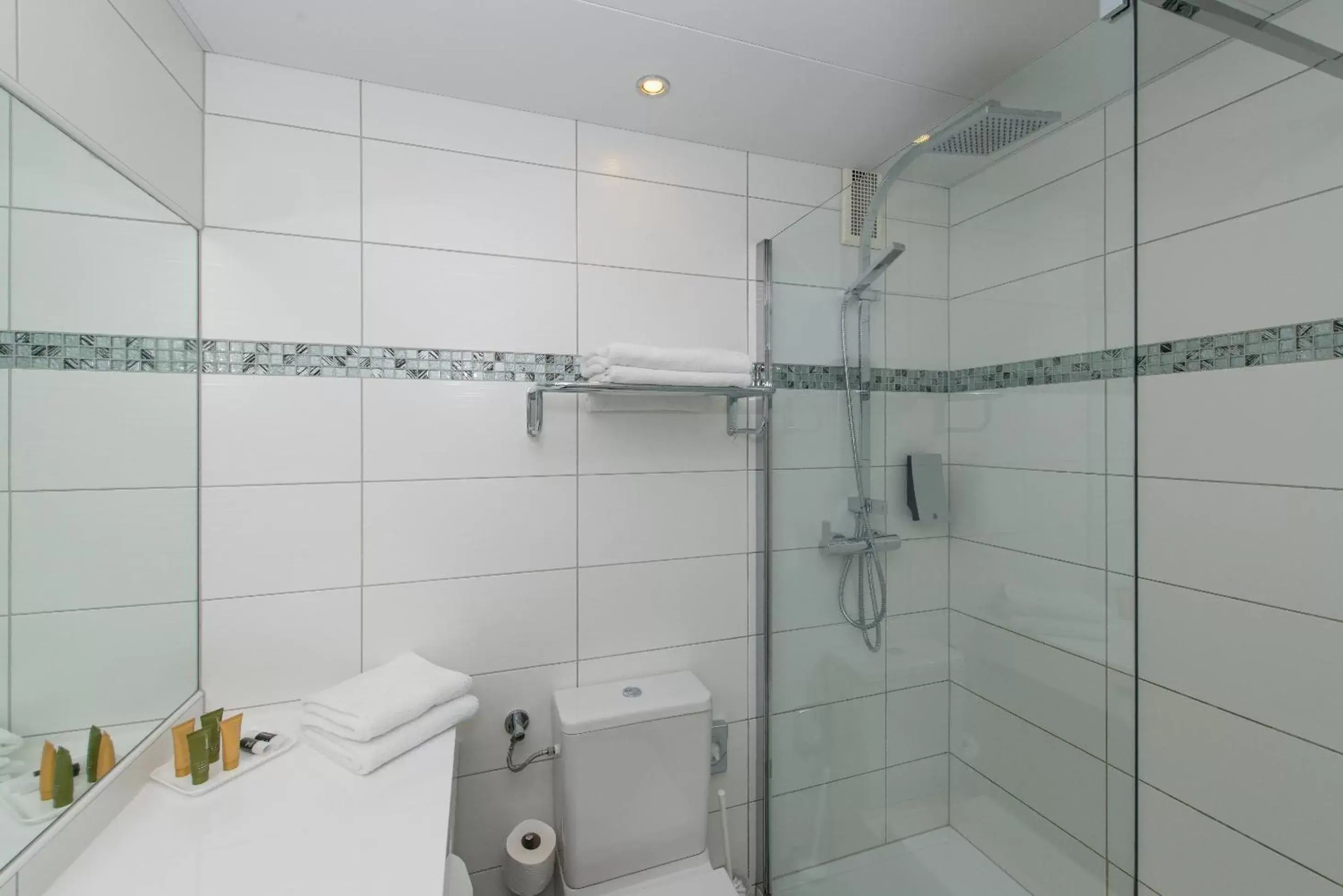 Queen Room with Balcony in Hotel Boltzmann Queen Room with Balcony in Hotel Boltzmann